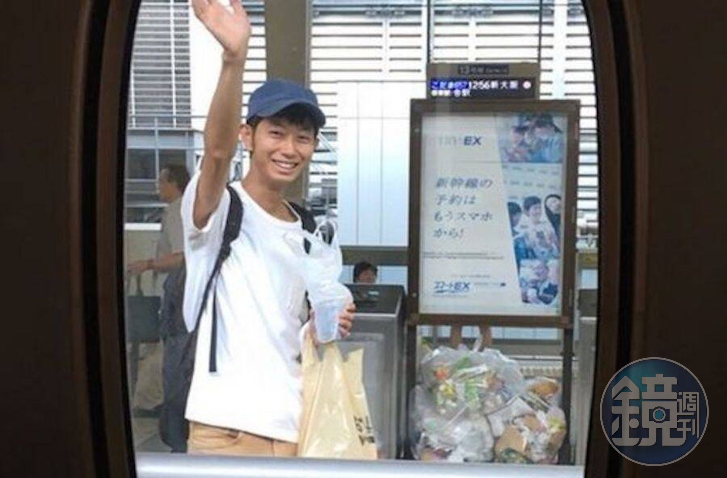 「躺平男」最擅長無所事事，出租「廢人陪伴」5年賺890萬！現在還出書了。（翻自推特）
