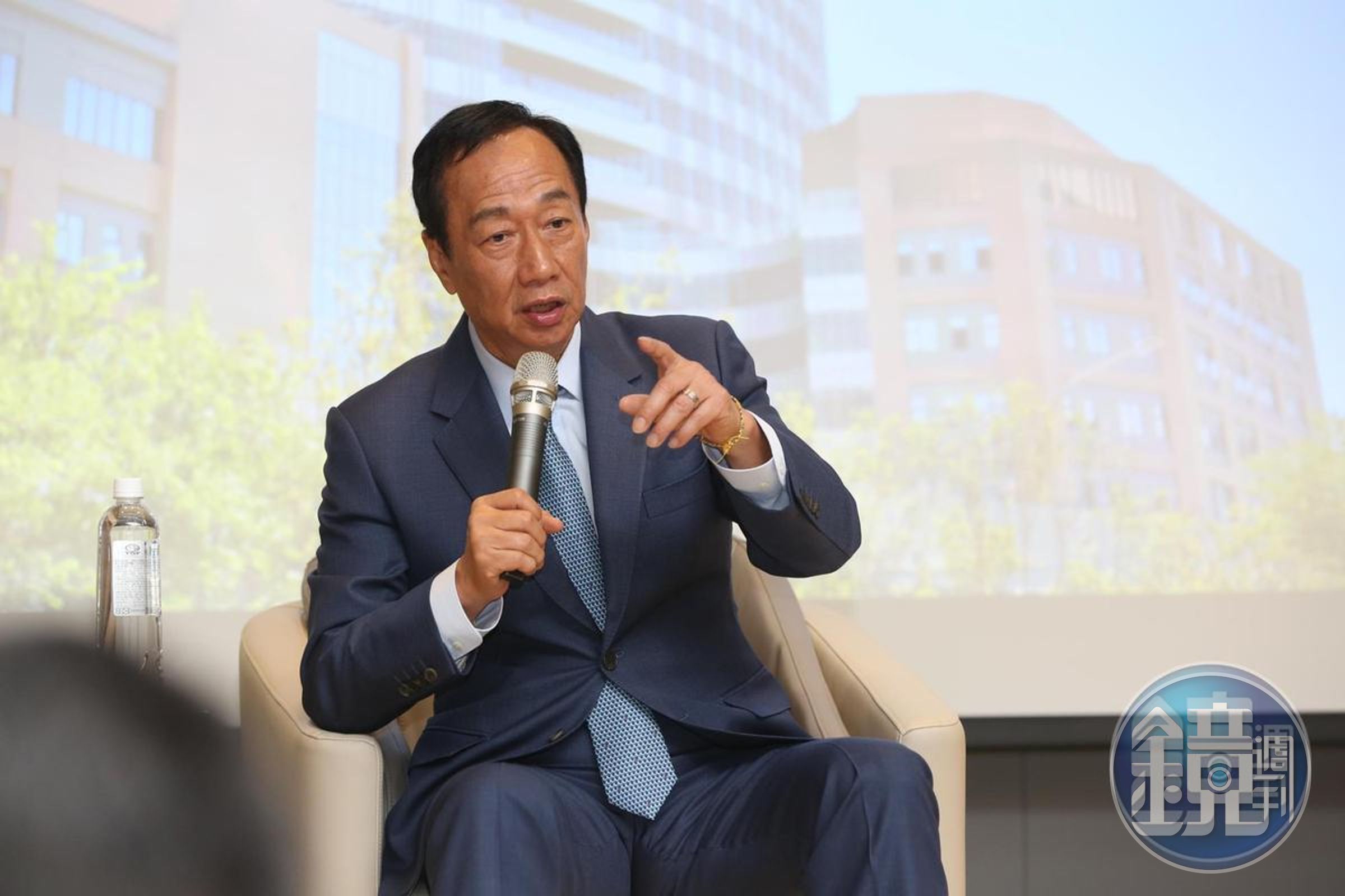郭台銘指目前台灣經濟停滯不前、各產業像無頭蒼蠅。(本刊資料照)