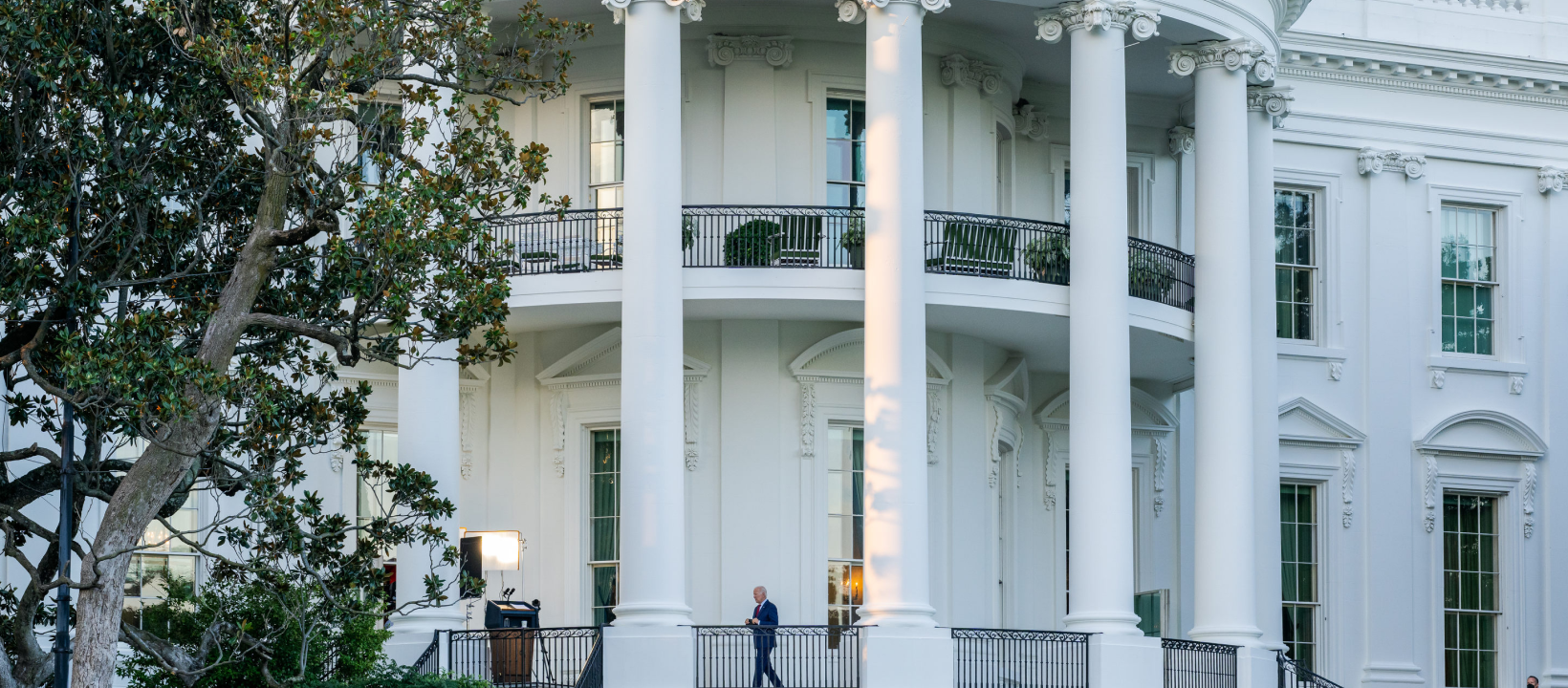 美國白宮古柯鹼案因「找不到主人」結案，讓麥卡錫質疑拜登操弄調查。（翻攝自臉書＠The White House）