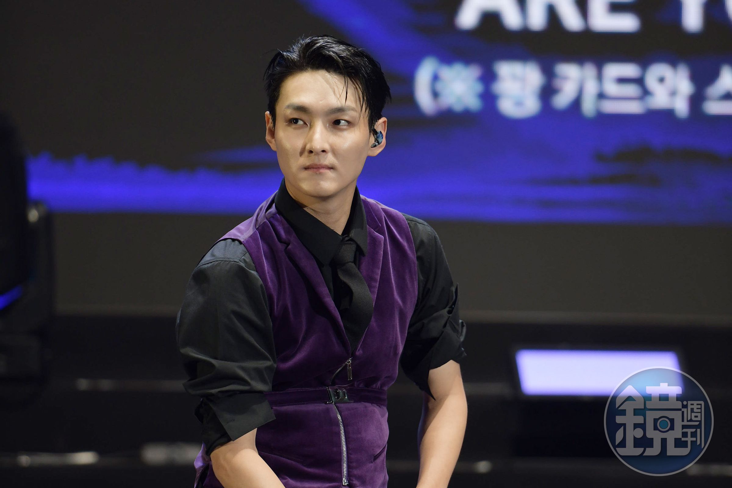 SF9朱豪是演唱會氣氛製造者,還下台與粉絲互動。(華藝提供)