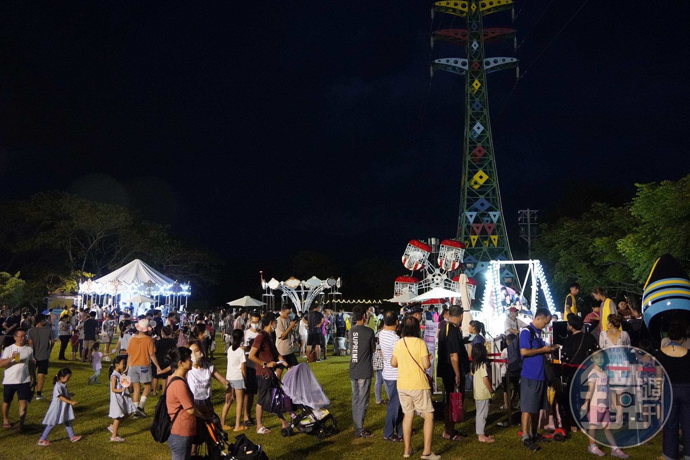狂歡祭在潮州林後四林平地森林園區盛大登場,開幕首日突破10萬人次。(屏東縣政府傳播暨國際事務處提供)