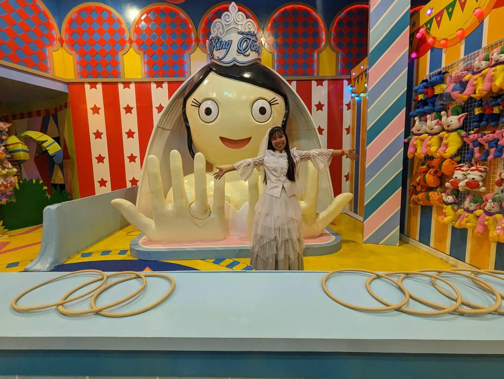 商店及攤位也有各種遊戲可以玩。