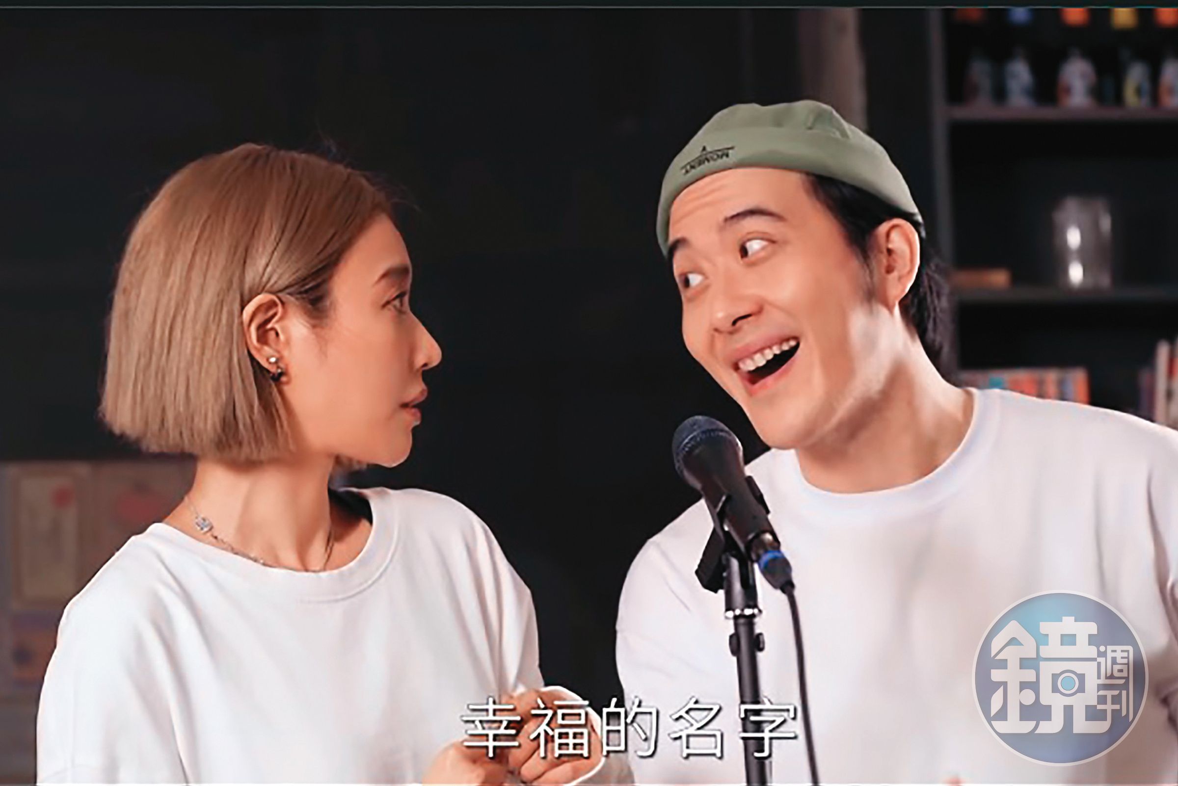 今年5月,方宥心(左)和王為(右)再度合作音樂劇《隔壁親家》。(翻攝自王為臉書)