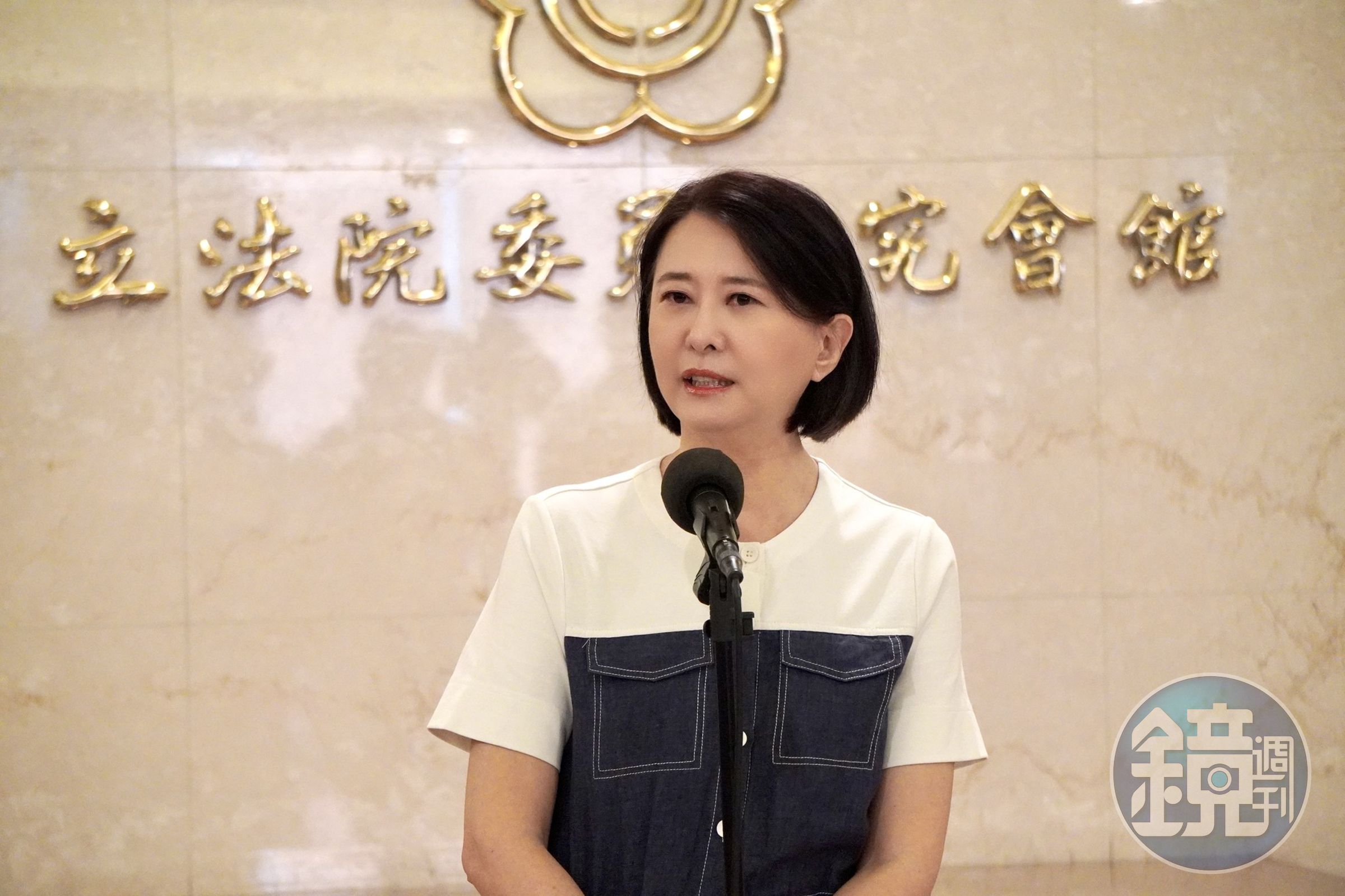 王鴻薇(圖)原先陪同周女召開記者會,要求谷辣斯道歉,但臨時取消。(翻攝自王鴻薇臉書)