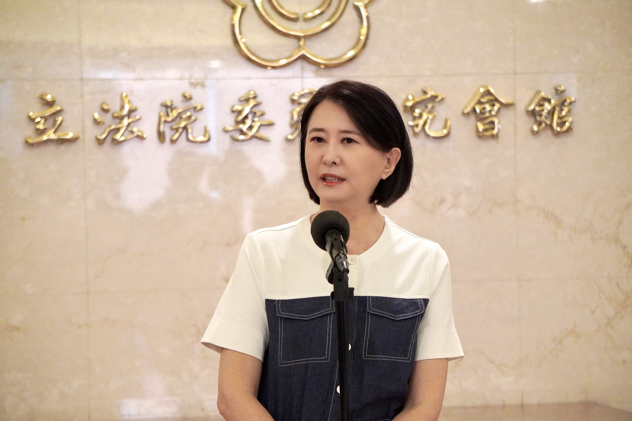 王鴻薇（圖）原先陪同周女召開記者會，要求谷辣斯道歉，但臨時取消。（翻攝自王鴻薇臉書）