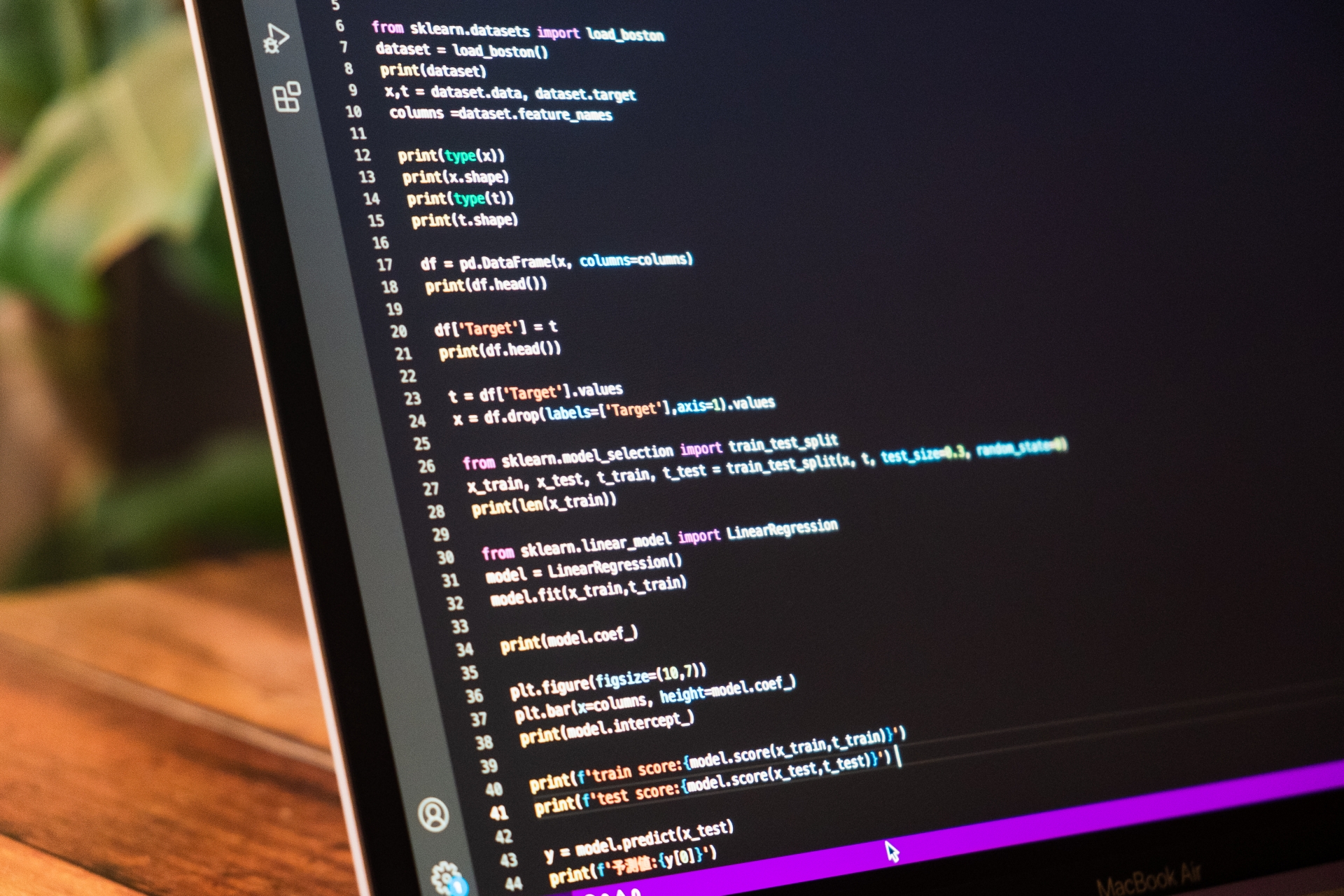工程師不滿遭解雇，竟「格式化公司電腦」而挨告。（示意圖 photoAC）