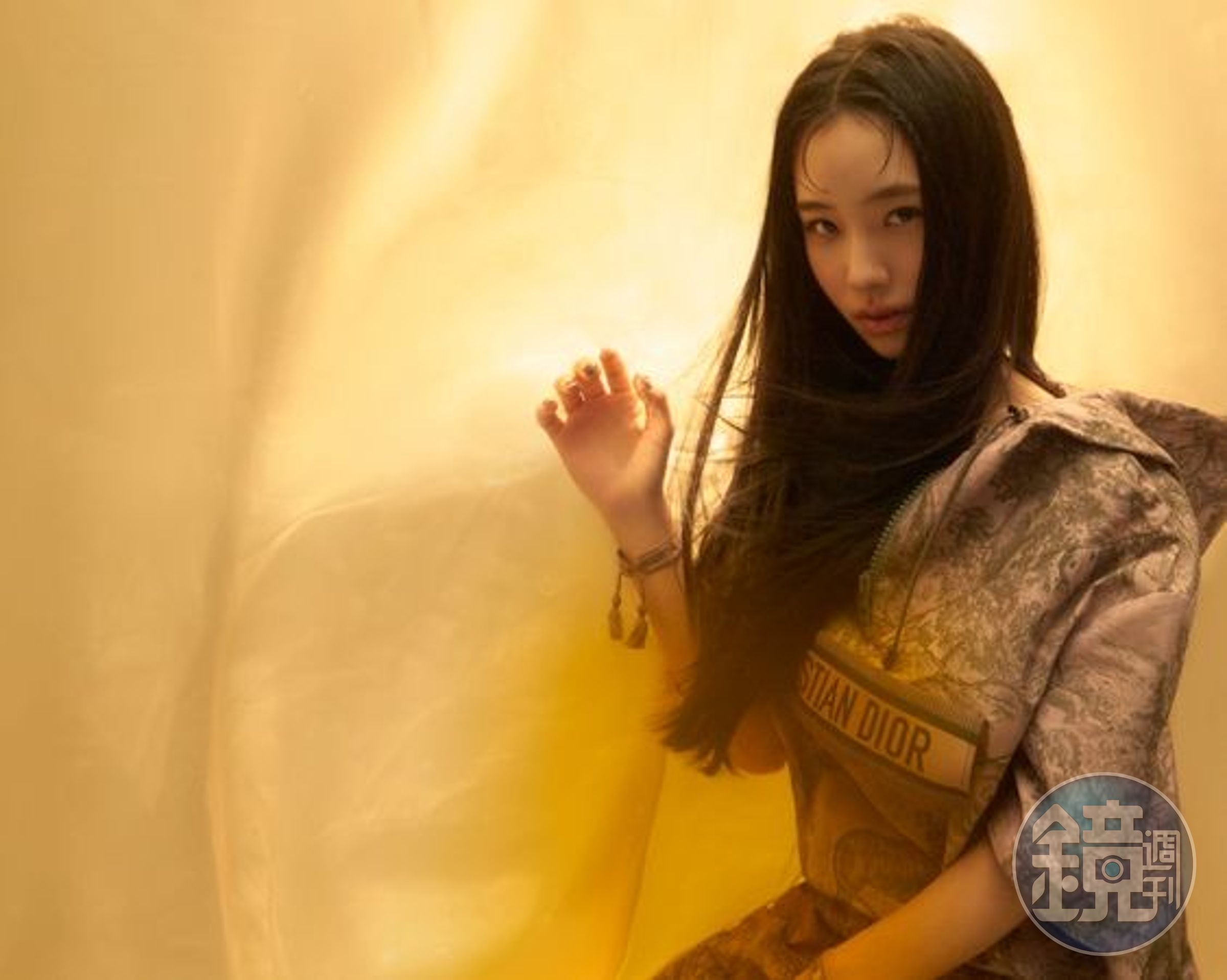 小S二女兒Lily接受近日雜誌訪問大談媽媽。（MilkX提供）