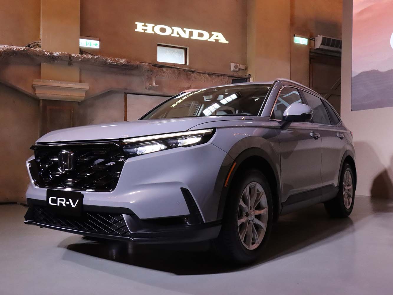 【新車預售】全新第六代CR-V 108萬起預售　據傳接單超過千張