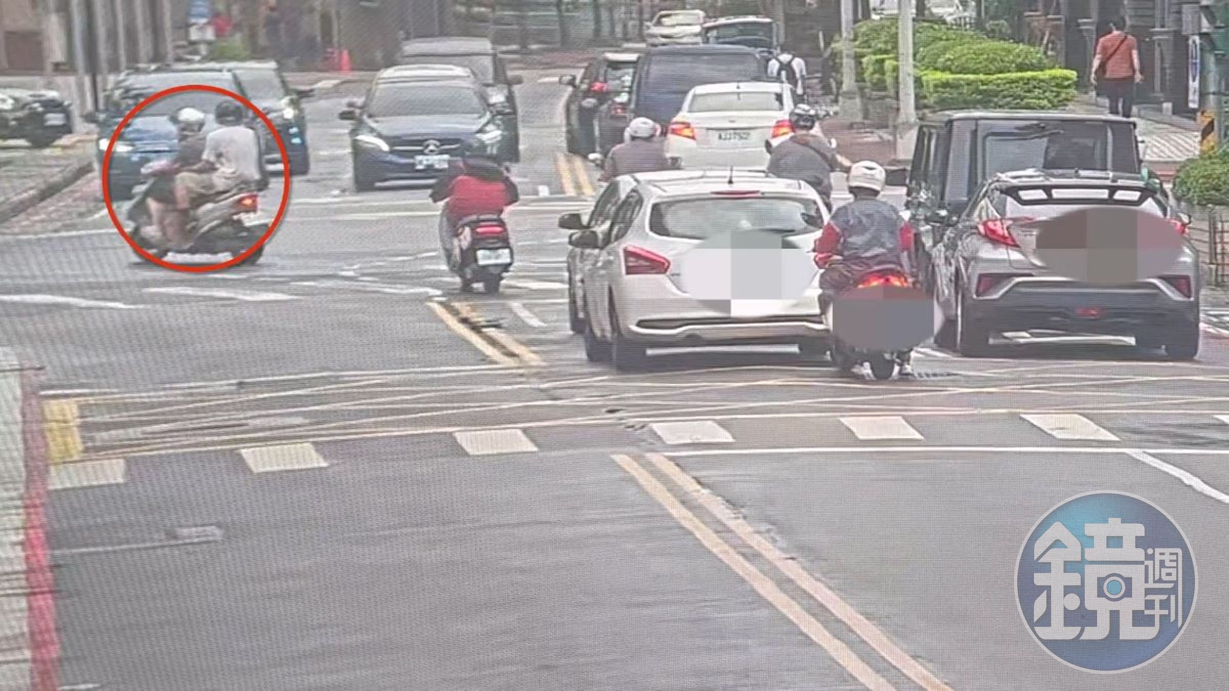 老翁亡妻最後騎車的蹤影。(內湖分局提供)