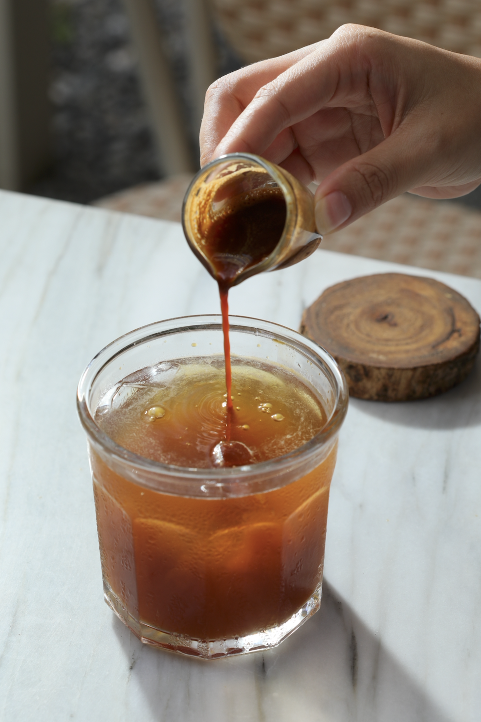 包種茶混合Espresso特製的「包種水洗耶加」,簡直是咖啡因炸彈。(170元/杯)