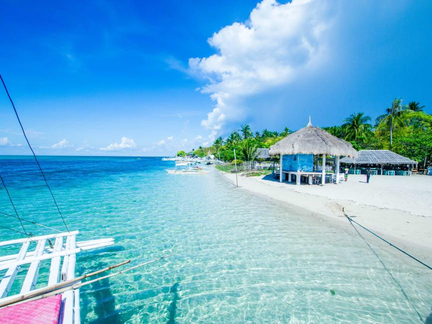 KKday推出峇里島、宿霧、普吉島、長灘島迷你小包團，每人2萬有找。（ KKday提供）