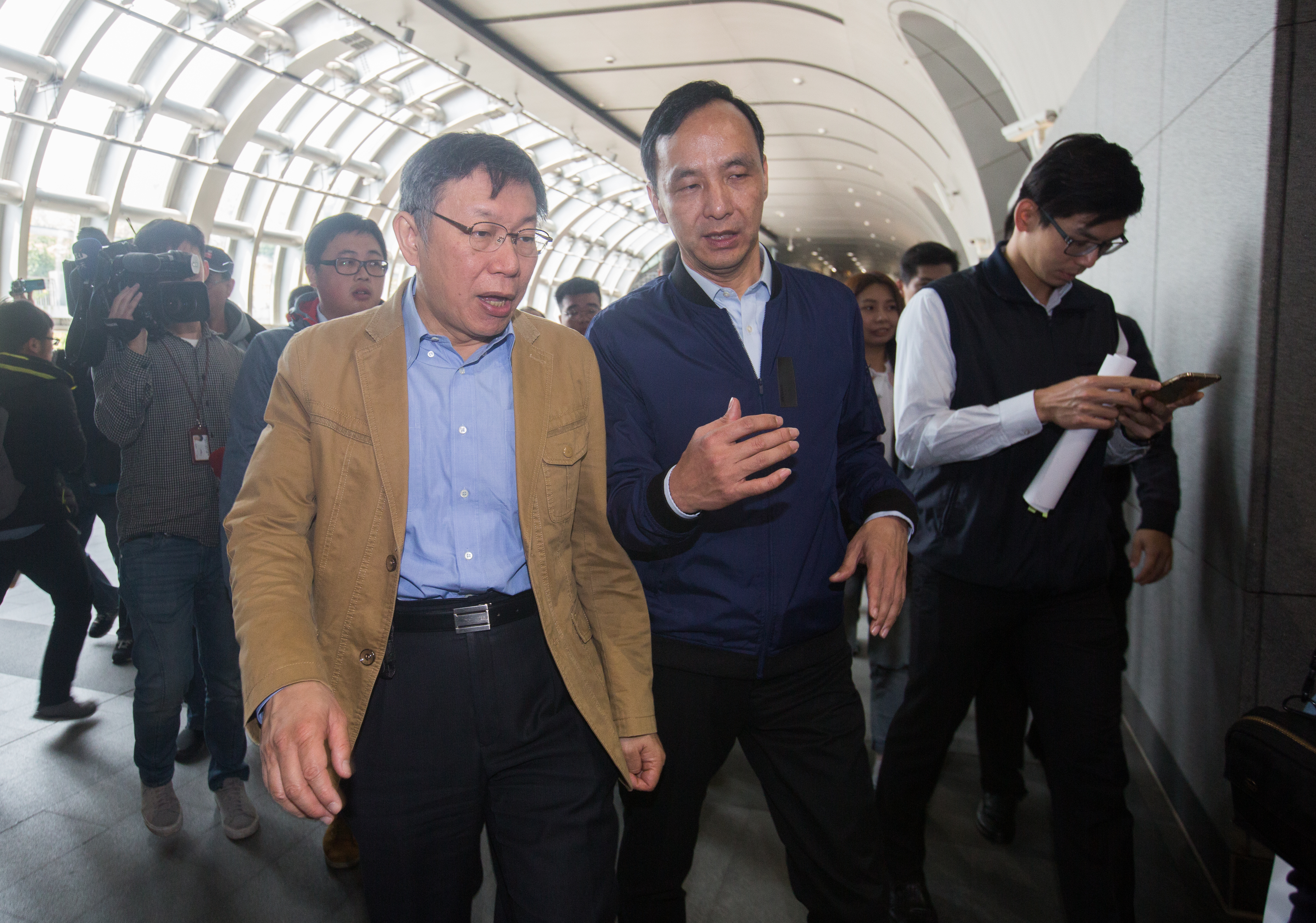 針對柯文哲說沒人找他談「執政大聯盟」，朱立倫今天表示，藍白能先逐步堆疊既有的共識，相信最後會水到渠成。（本刊資料照）