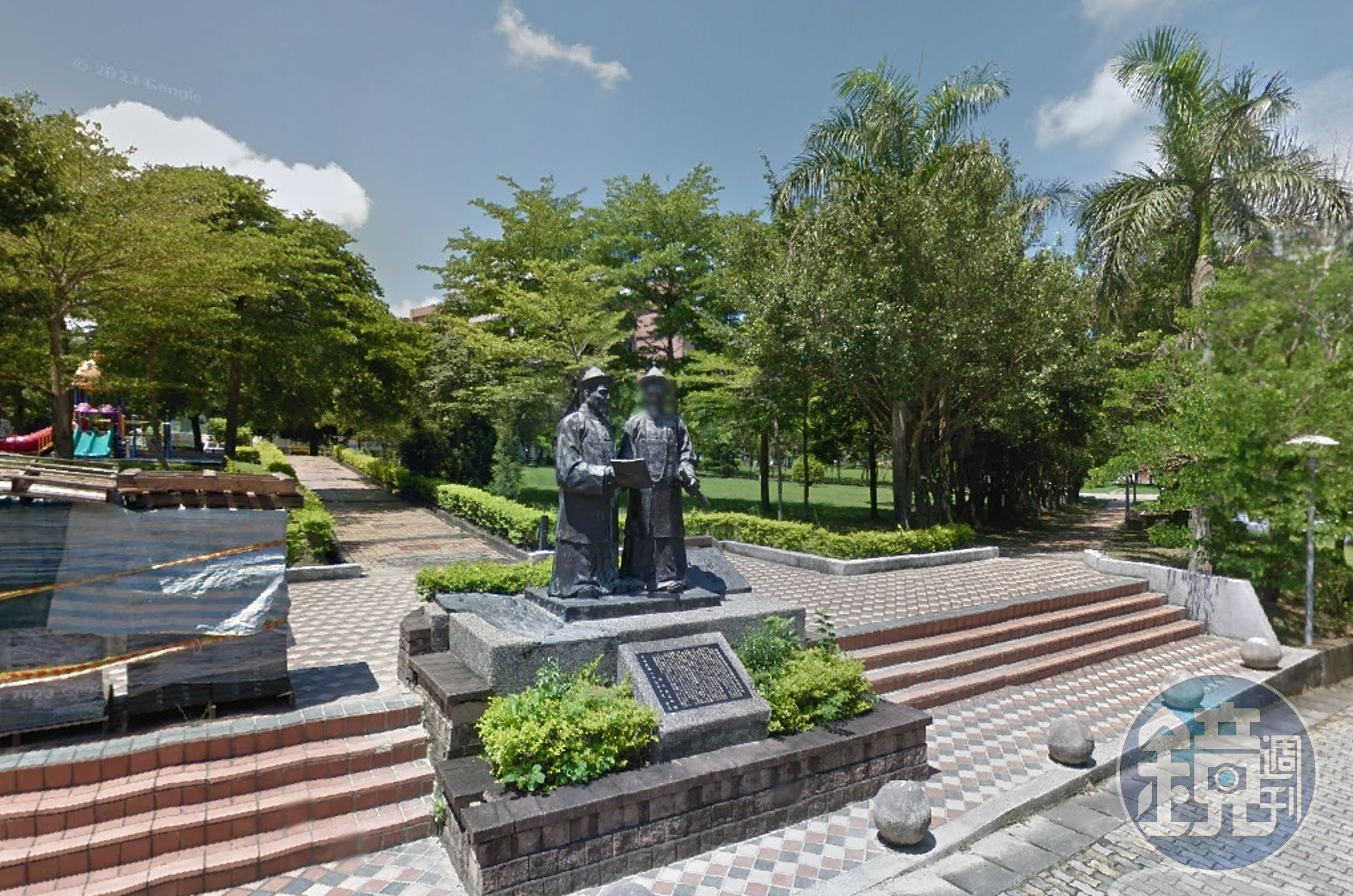 蔡姓大地主現身豐原某公園,只要民眾唱他指定的歌曲,就可領紅包。(翻攝google map)