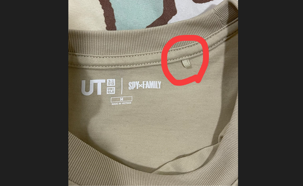 網友解釋衣服內側「小圈圈掛繩」的實際用途，原來是方便視障人士辨別衣服正反面。（翻攝爆廢公社二館）