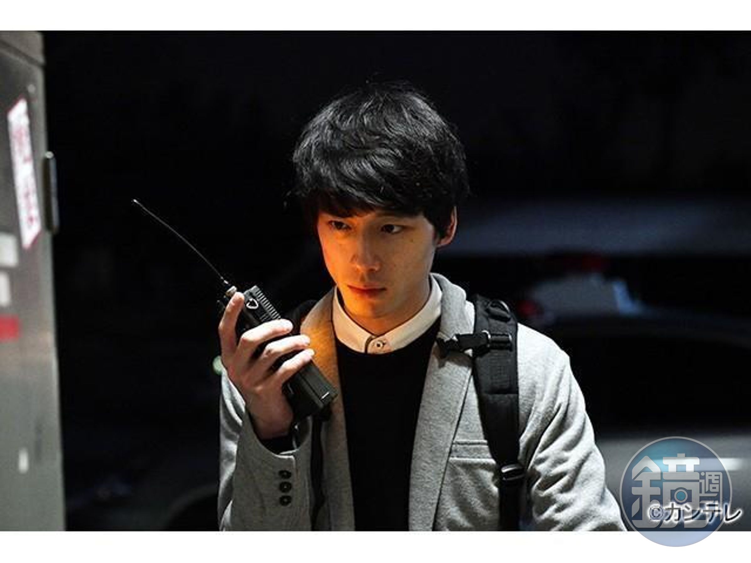 坂口健太郎主演韓國神劇《Signal信號》翻拍的日版男主角。(網路圖片)