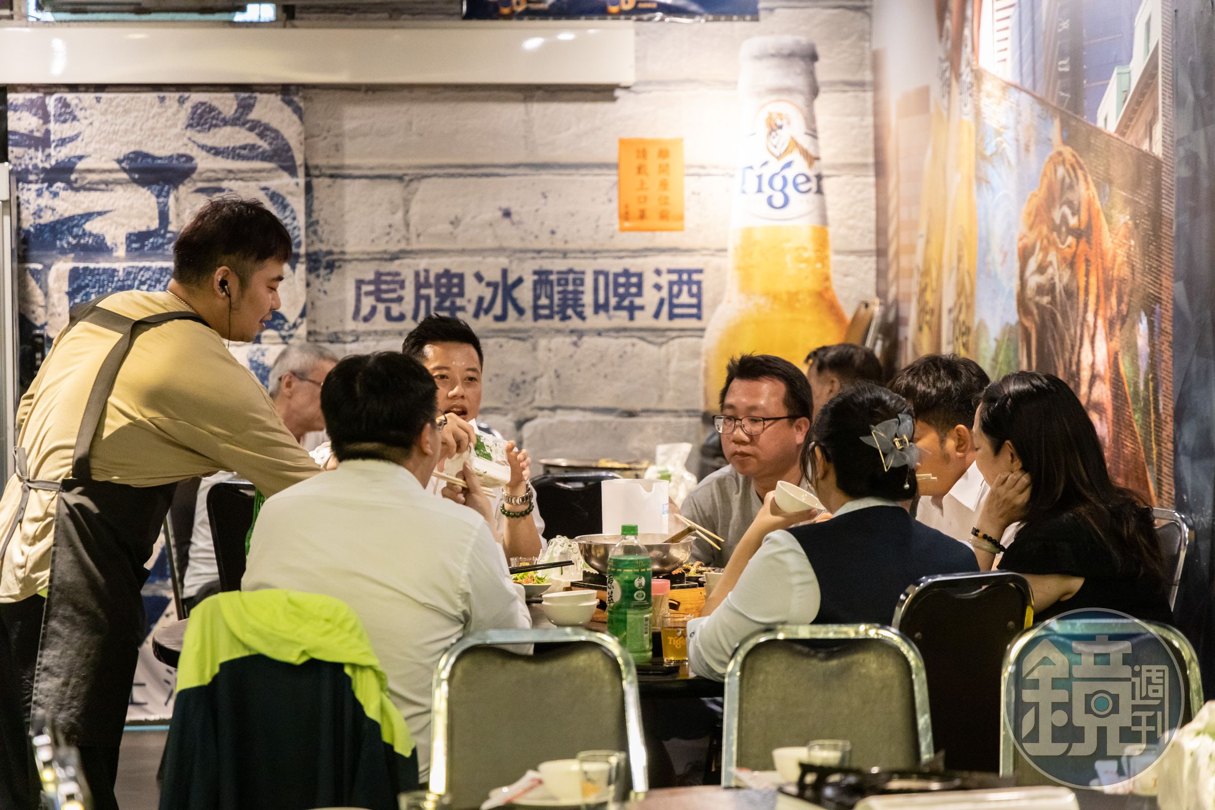 炎炎夏日,到熱炒店吃海鮮、喝啤酒、罵老闆,是人生一大樂事。