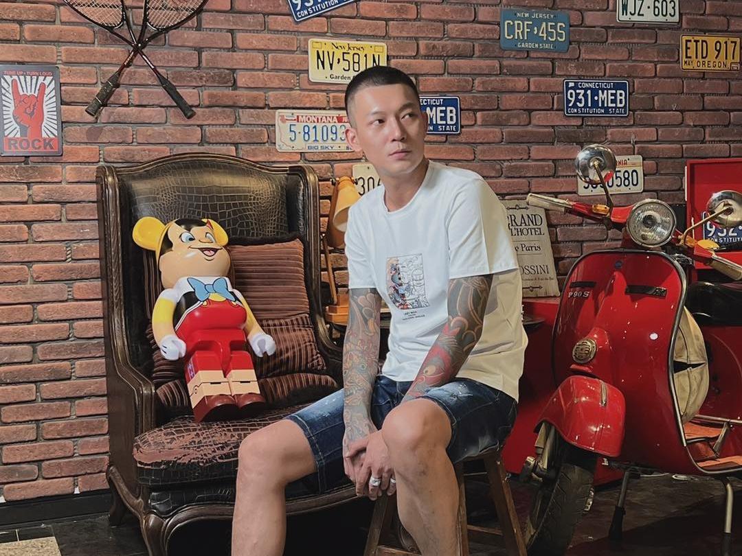 針對女嬰猝逝，當時力挺好友痛批保母，所引發的一連串私刑鬧劇，網紅鳳梨（圖）發文道歉了。（翻攝自鳳梨臉書）