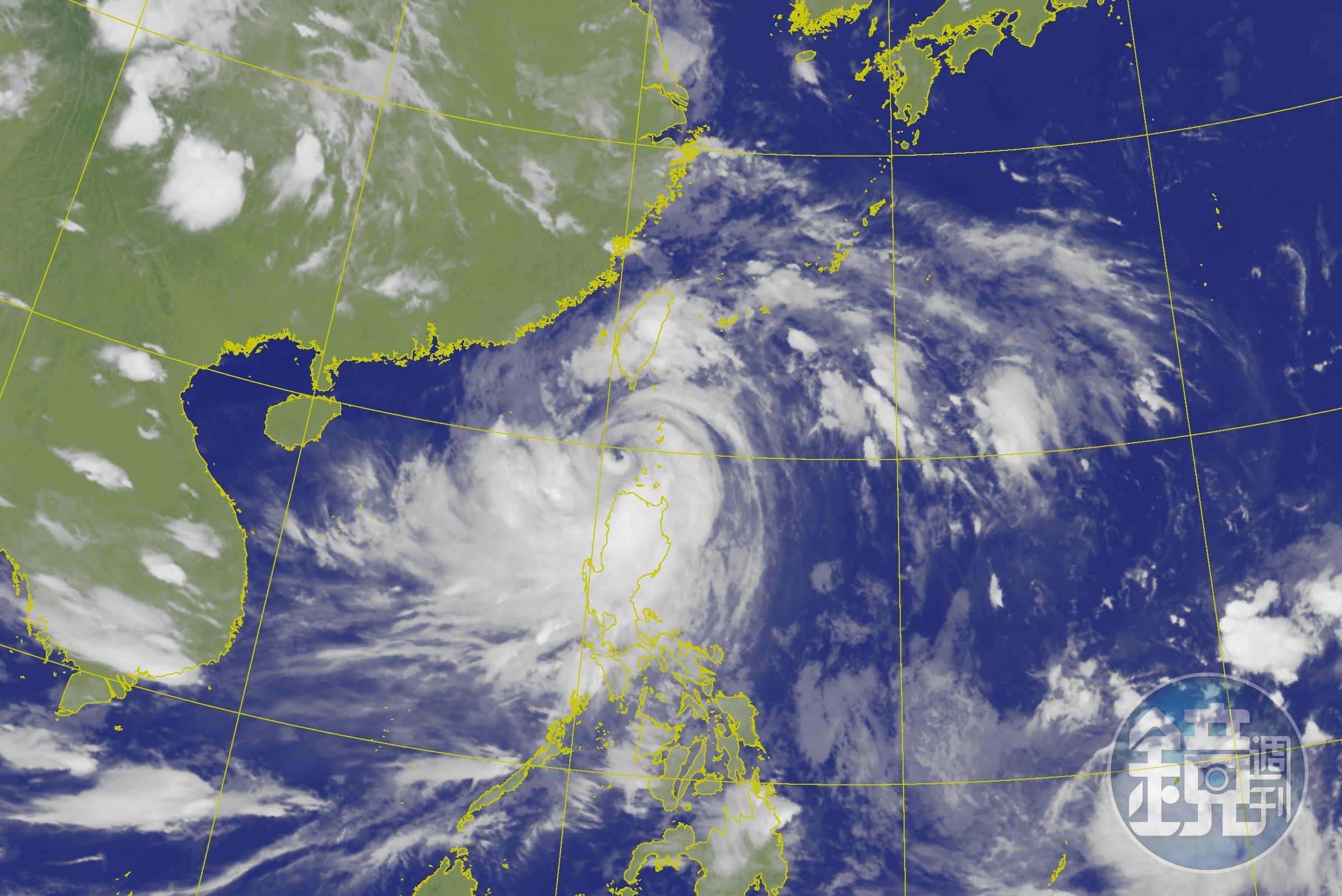 中颱杜蘇芮其暴風圈已接觸台灣南端陸地,對多縣市造成影響。(翻攝自氣象局)