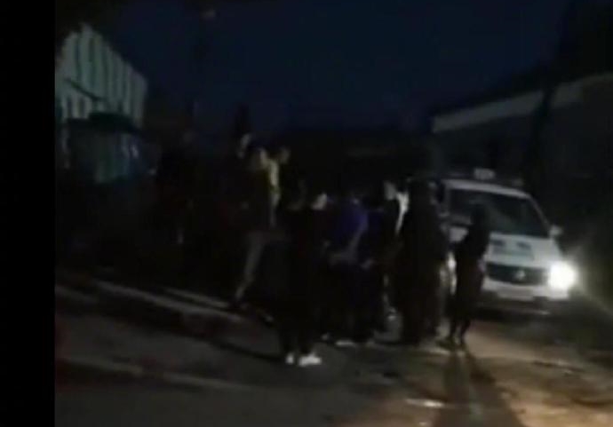 中國黑龍江省發生一起悲劇，一名孩子玩手遊偷偷花了1萬3千元課金，爸爸發現後氣炸，先是殺害了兒子後再把老婆也殺了。（翻攝微博）