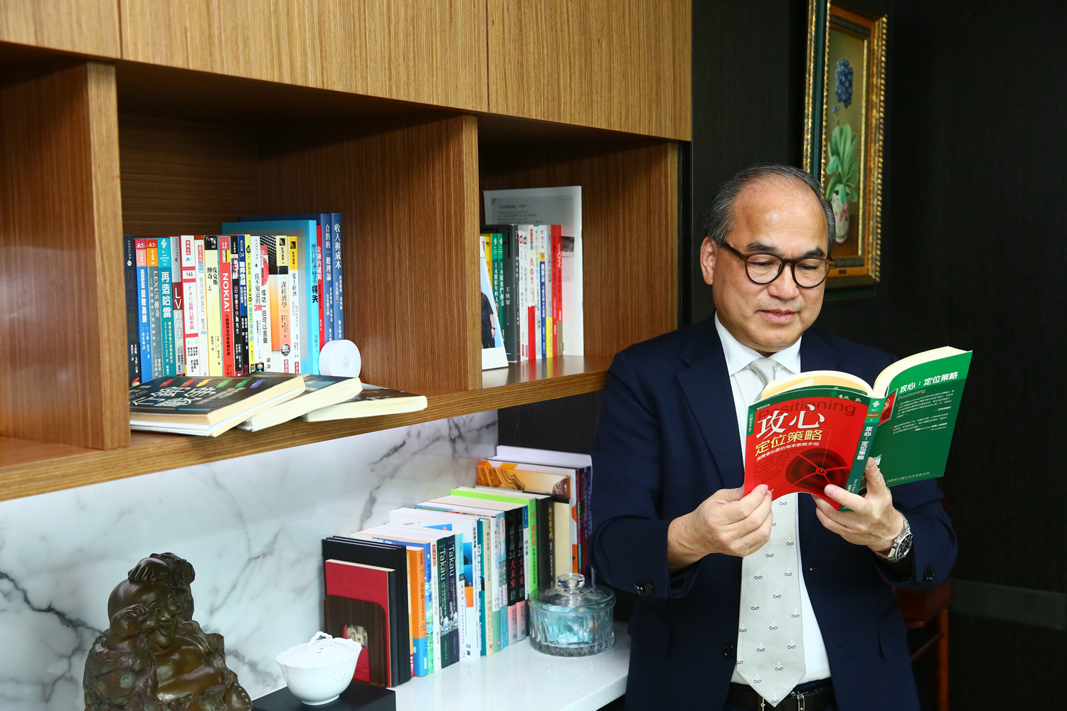 梁家銘喜好閱讀，其中與行銷相關的《攻心》等4本書籍是他珍藏的「聖經」。