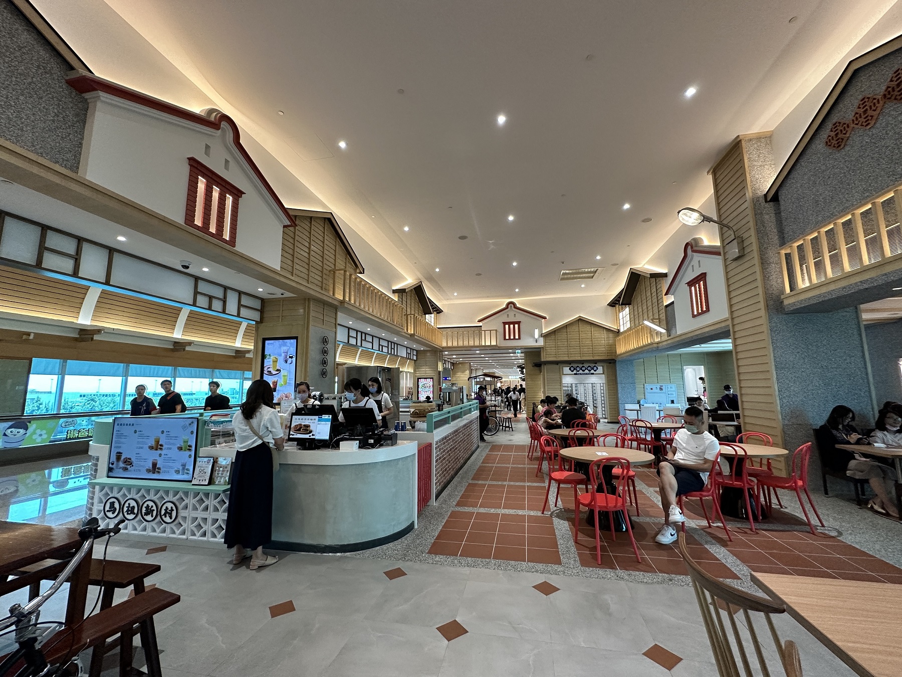 迎來國門解封，業者咬牙苦撐，換來機場服務正常營運。（業者提供）