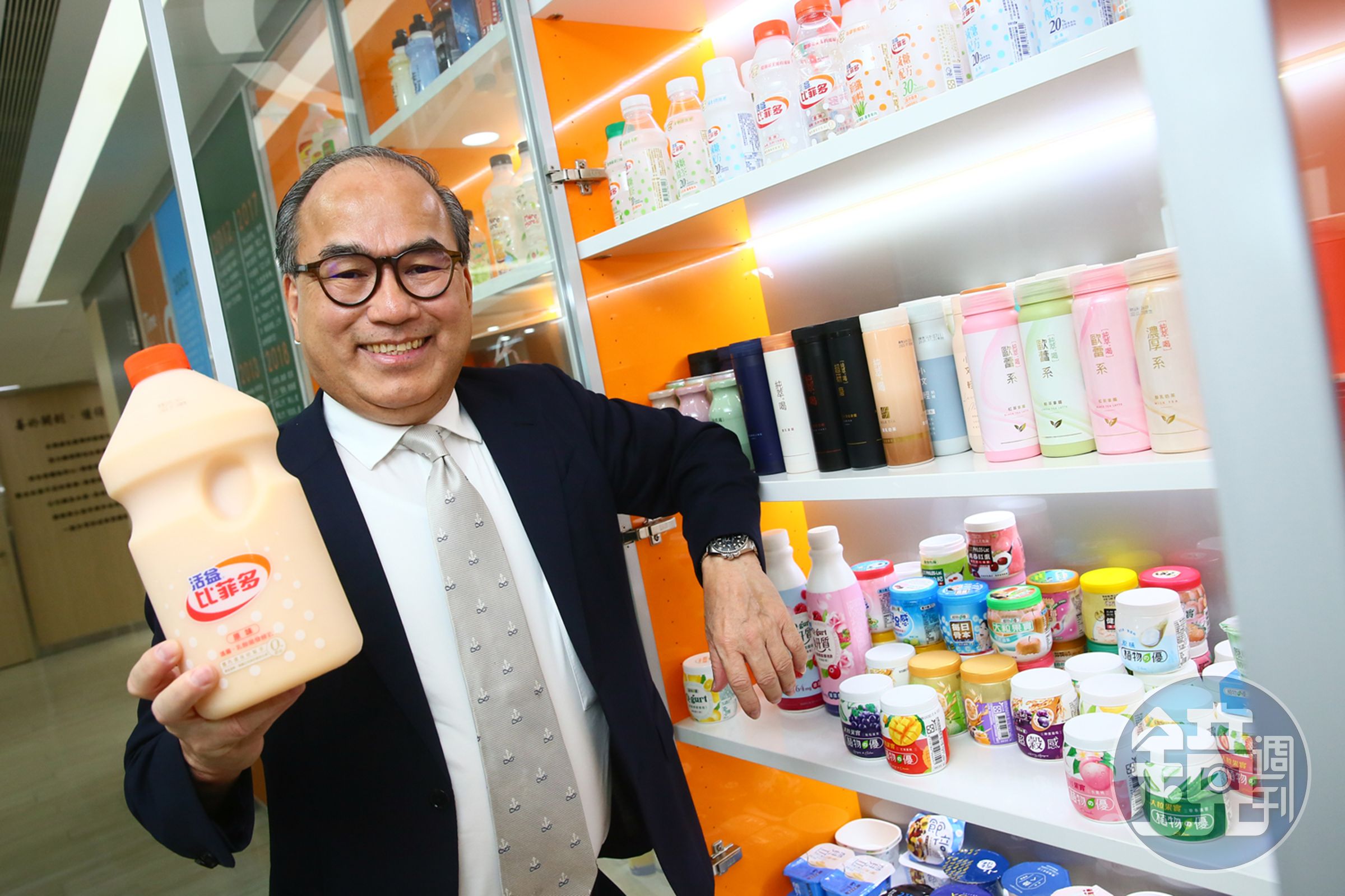 梁家銘24年前以150萬元創業,推出的比菲多稱霸台灣發酵乳市場,市占高達4成以上。