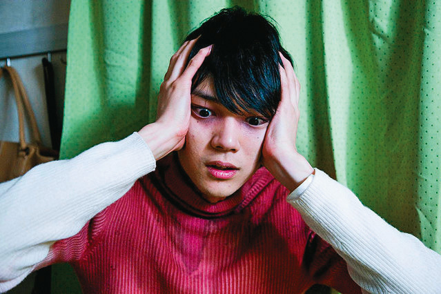 古川雄輝主演的《富夫》是伊藤潤二首次挑戰編導的原創電影。（翻攝自eiga.com）