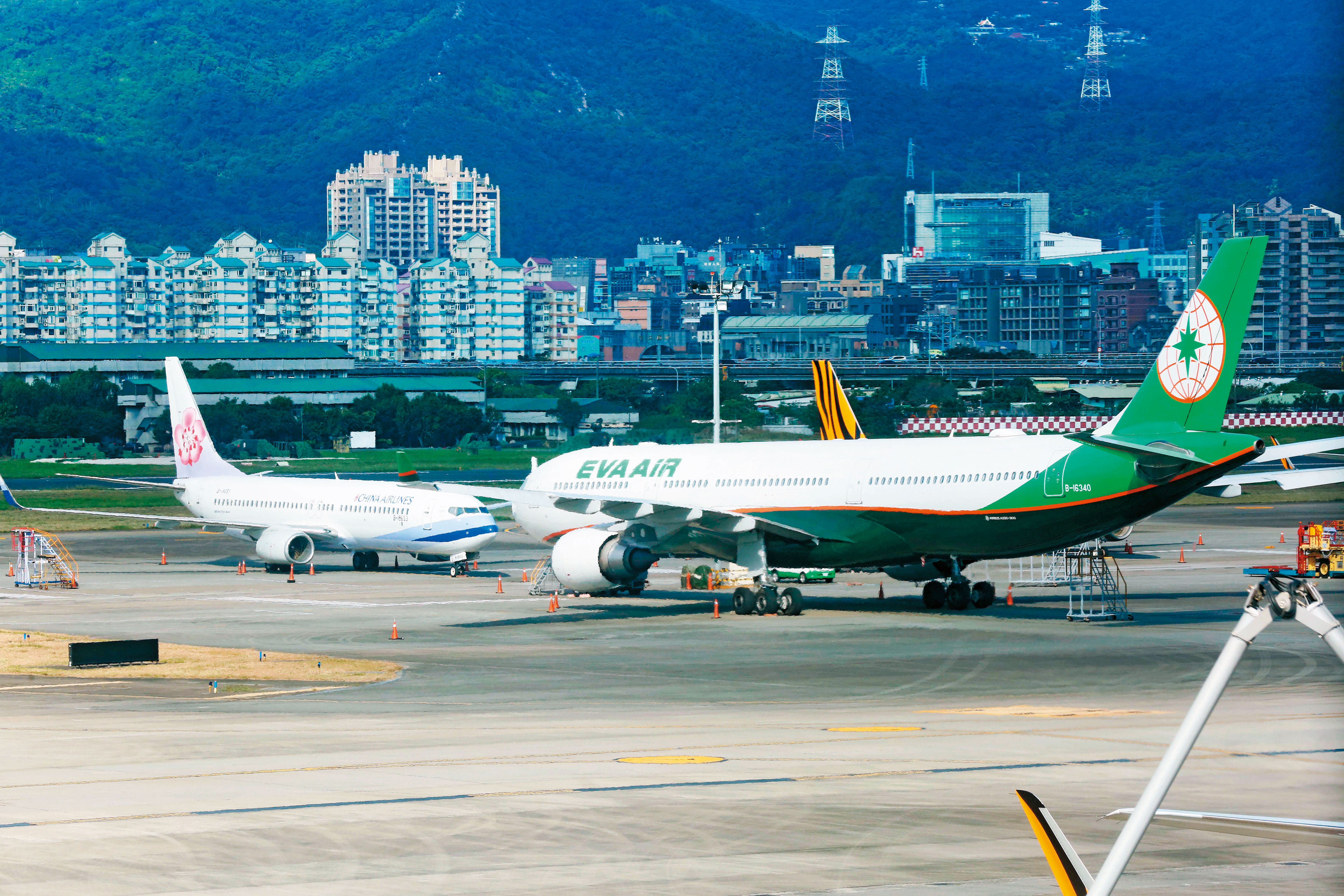 航空股具旺季效應，後市可追蹤。