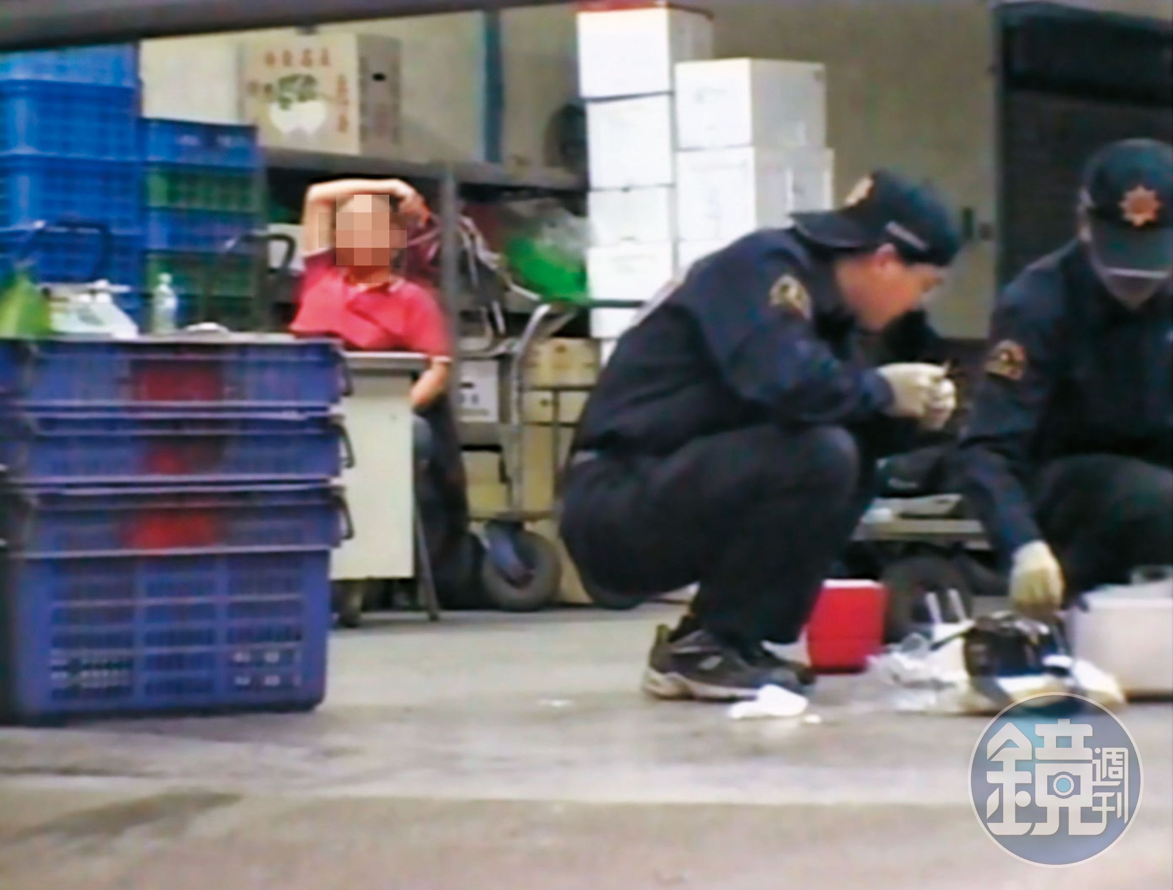 警方訪查得知死者最後出現在父母住處,因此前往鄭家採證。(東森新聞提供)