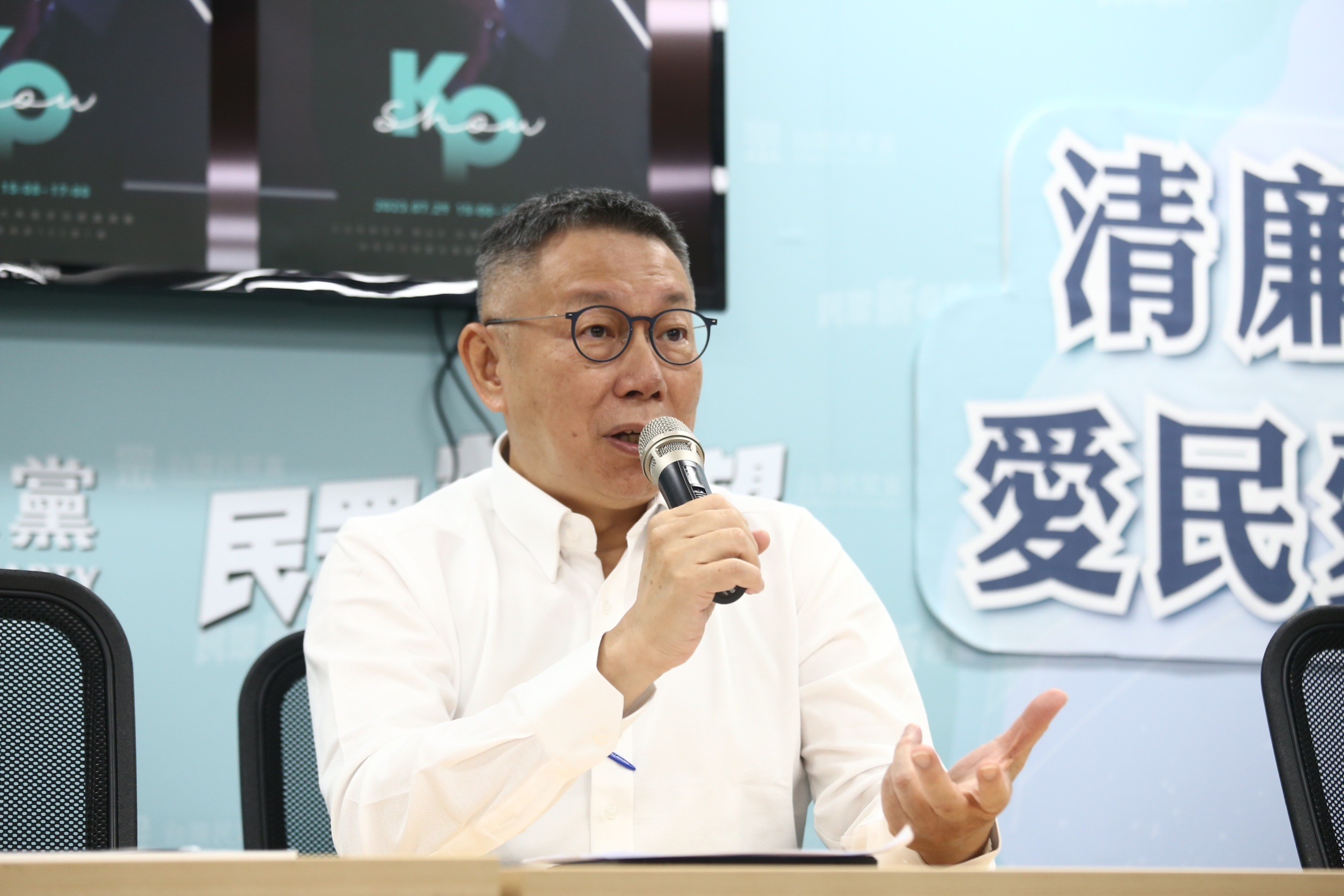 柯文哲拍影片批評前瞻建設造成地方財政負擔，成了巨大錢坑，交通部長王國材今也做出回應。