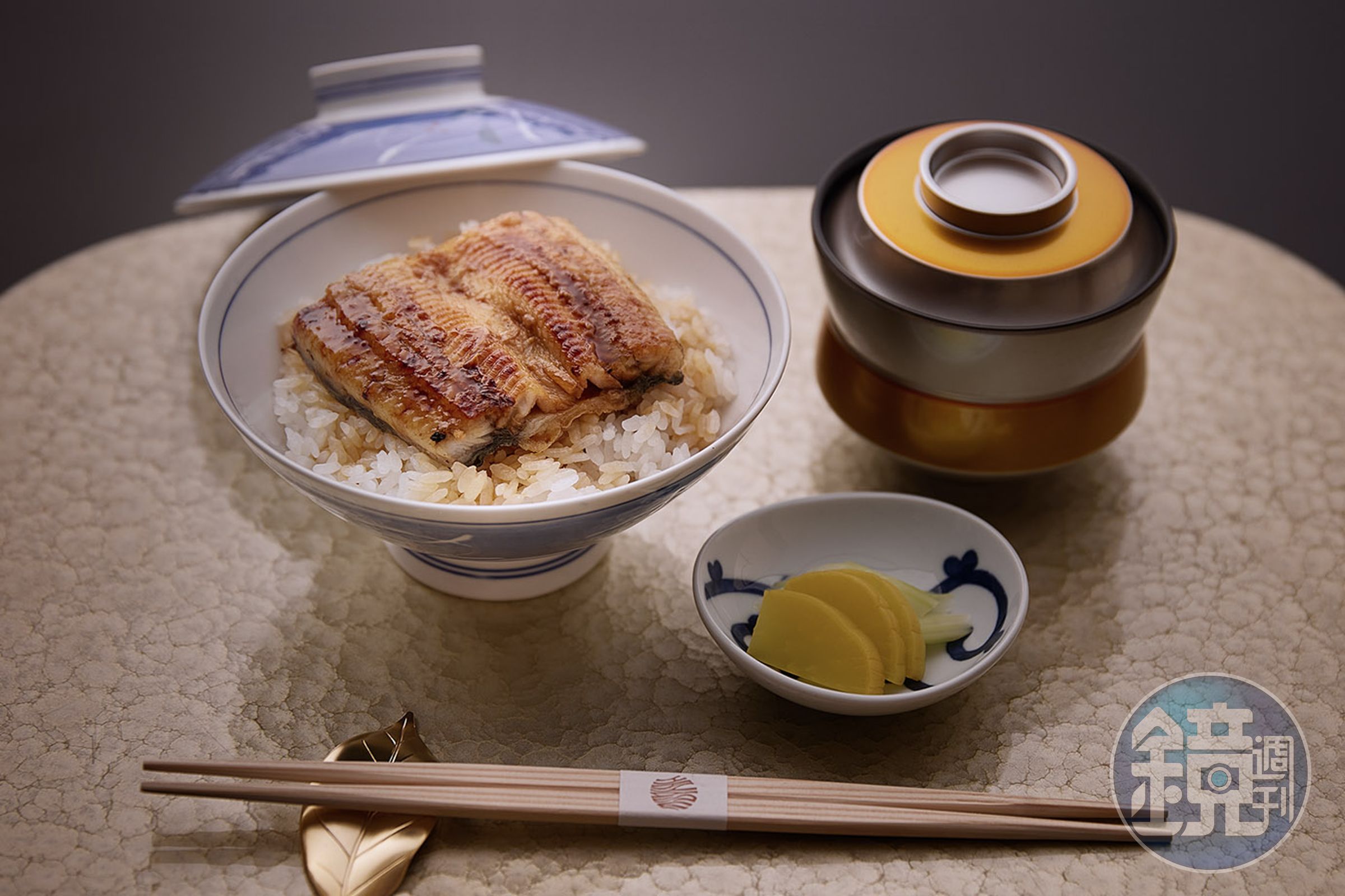 即日起至8月20日，在HAYASE點懷石料理套餐，可加價200元將食事升等為「迷你鰻魚丼飯」。（JR東日本大飯店台北提供）