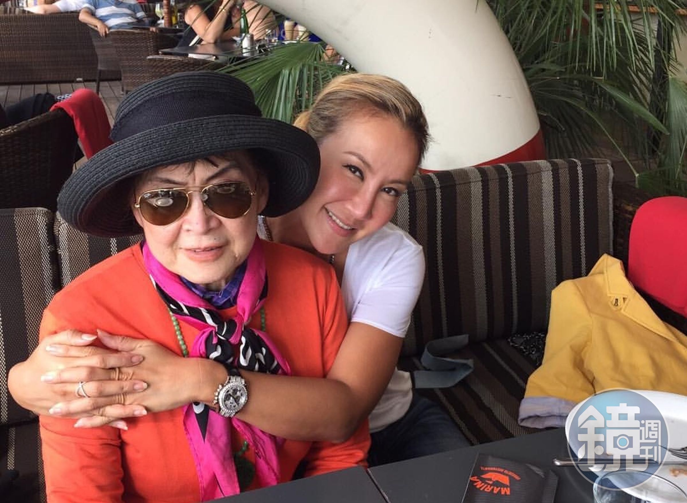李玟84歲老母親將缺席告別式。(翻攝自李玟臉書)