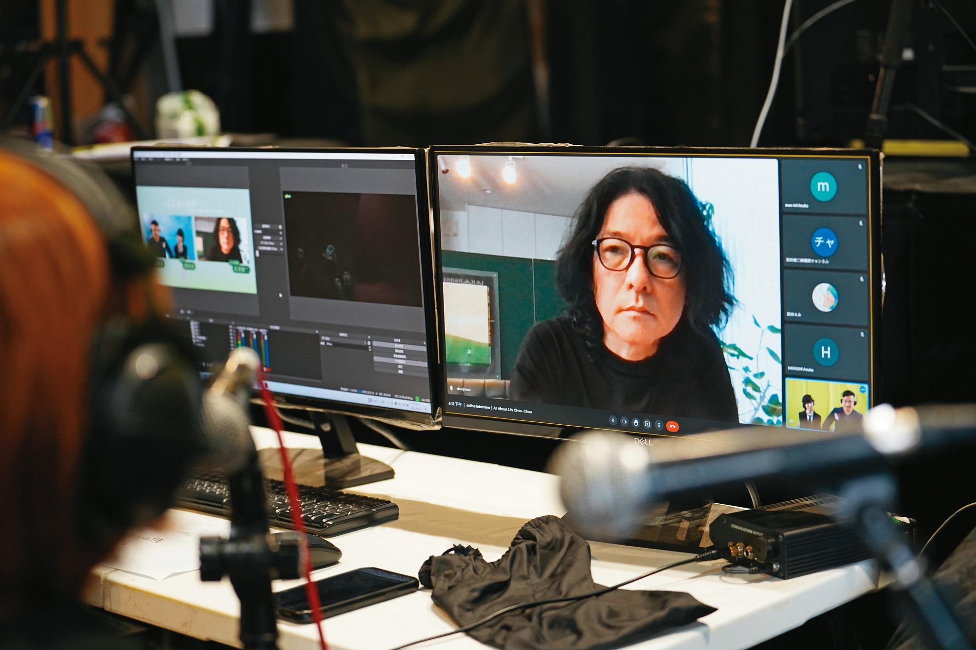 導演岩井俊二參與Giloo舉辦的《青春電幻物語》電影直播派對，與千名粉絲線上看片。（Giloo提供）