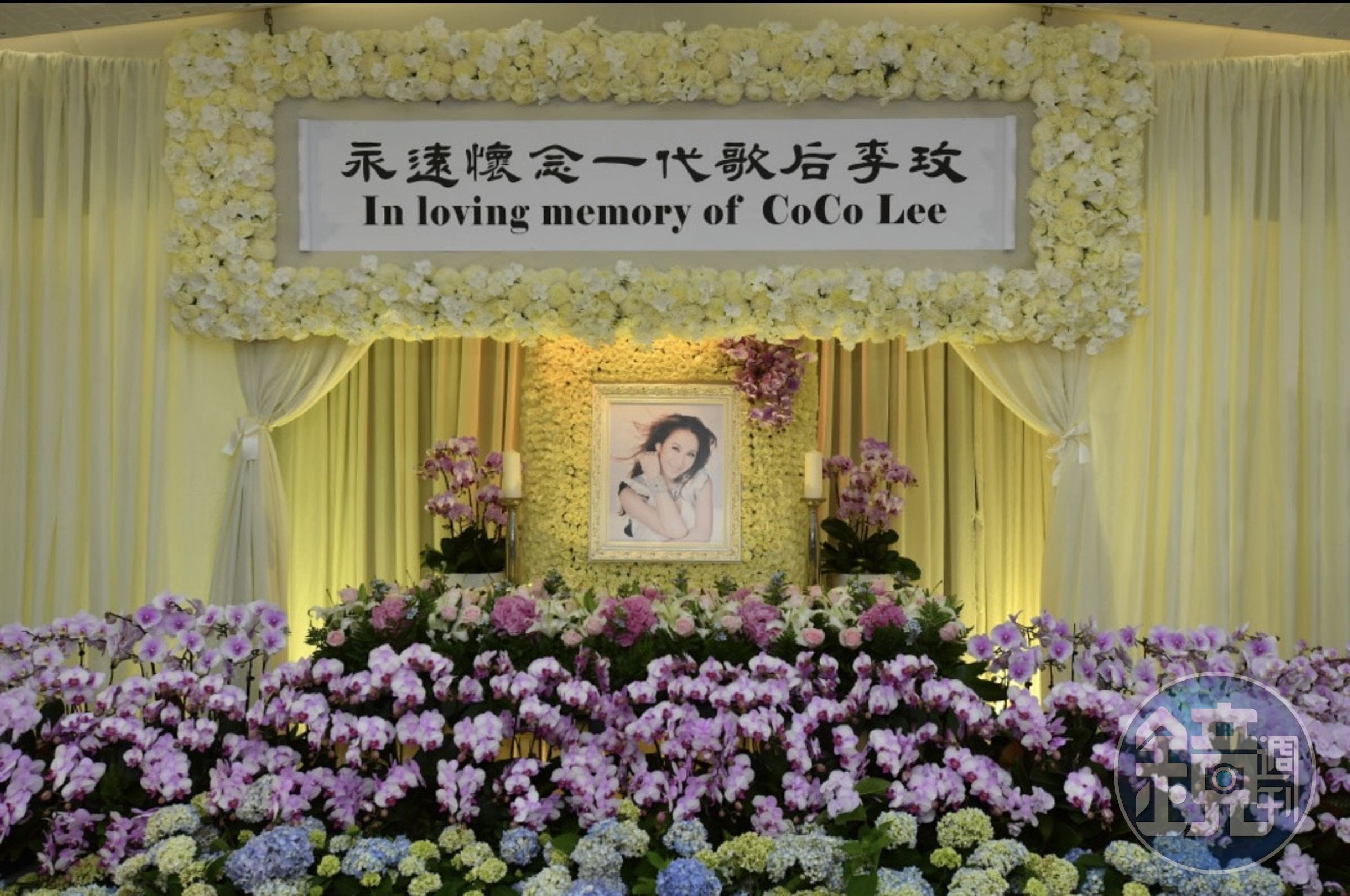 李玟靈堂現場可以見到整片她生前最愛的紫色花海。（圖／星島日報提供）