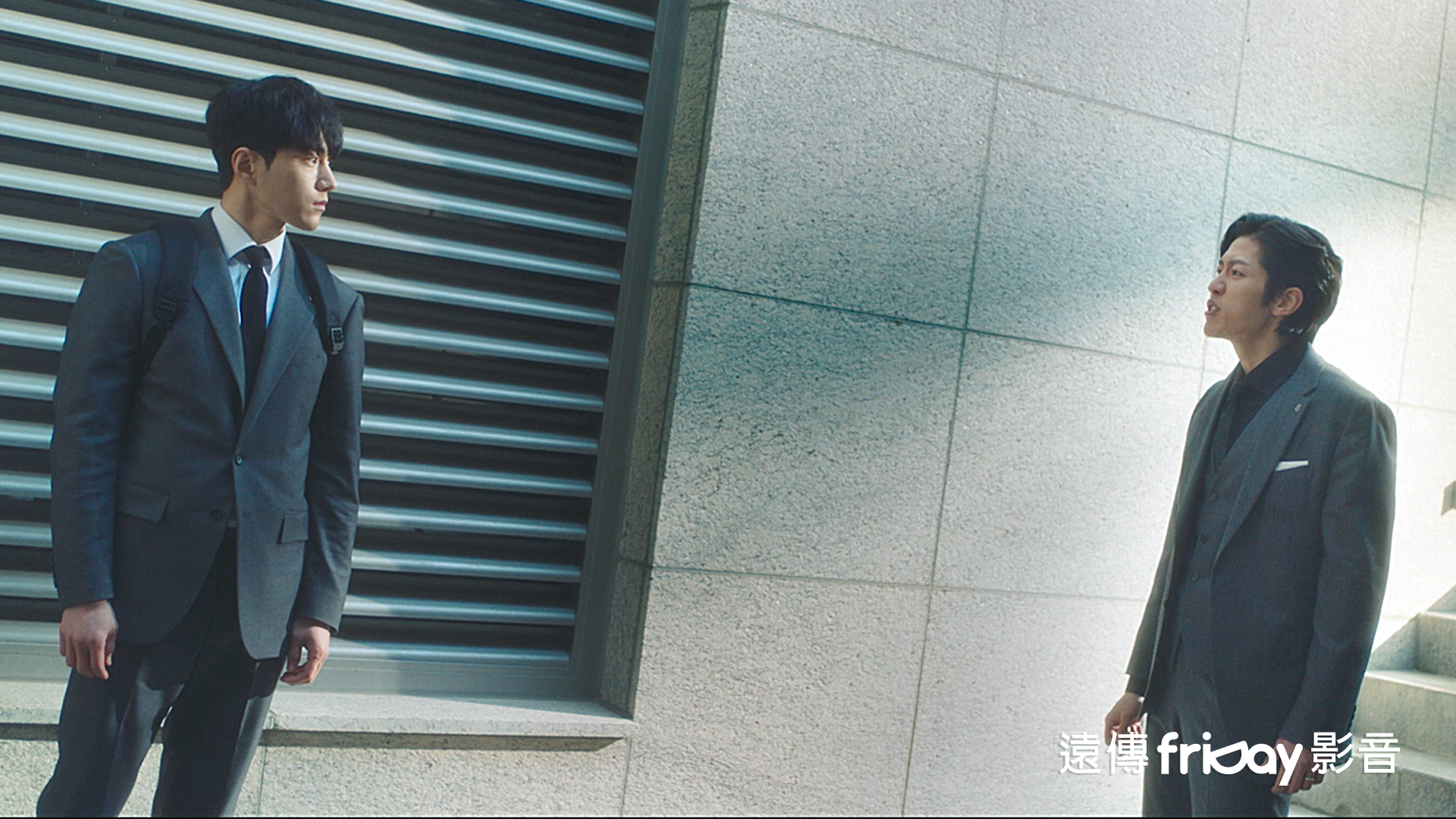 INFINITE成員金明洙與李成烈在《Numbers：大廈之林的監視者們》是敵對關係。（friDay影音提供）