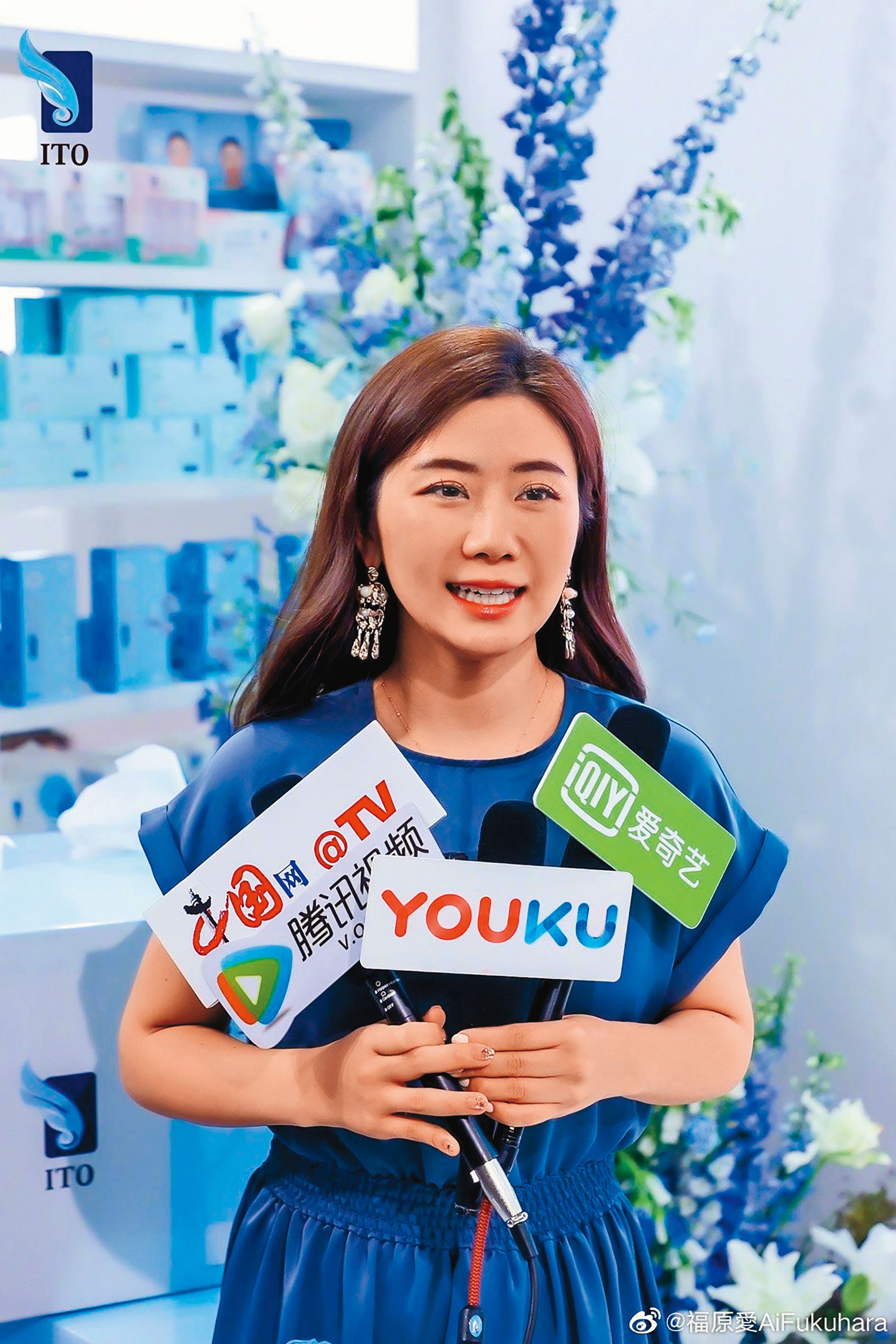福原愛雖在中國大陸出席活動,而且過去一直想當中、日之間橋梁,不過她的所作所為被批已經踩線,後續恐怕很難挽回。(翻攝自福原愛微博)