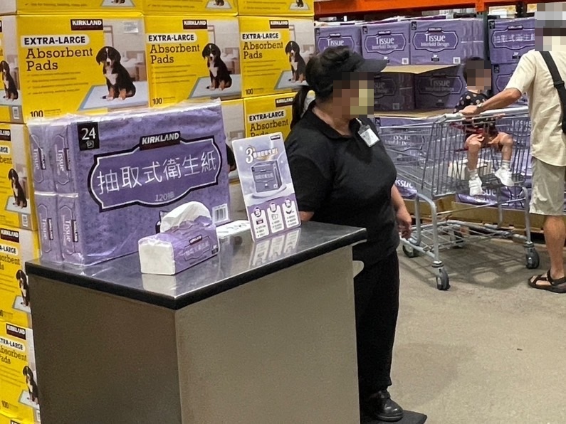 一名網友分享好市多衛生紙降價的消息,引起會員一片叫好。(翻攝自臉書社團Costco好市多 商品經驗老實說)