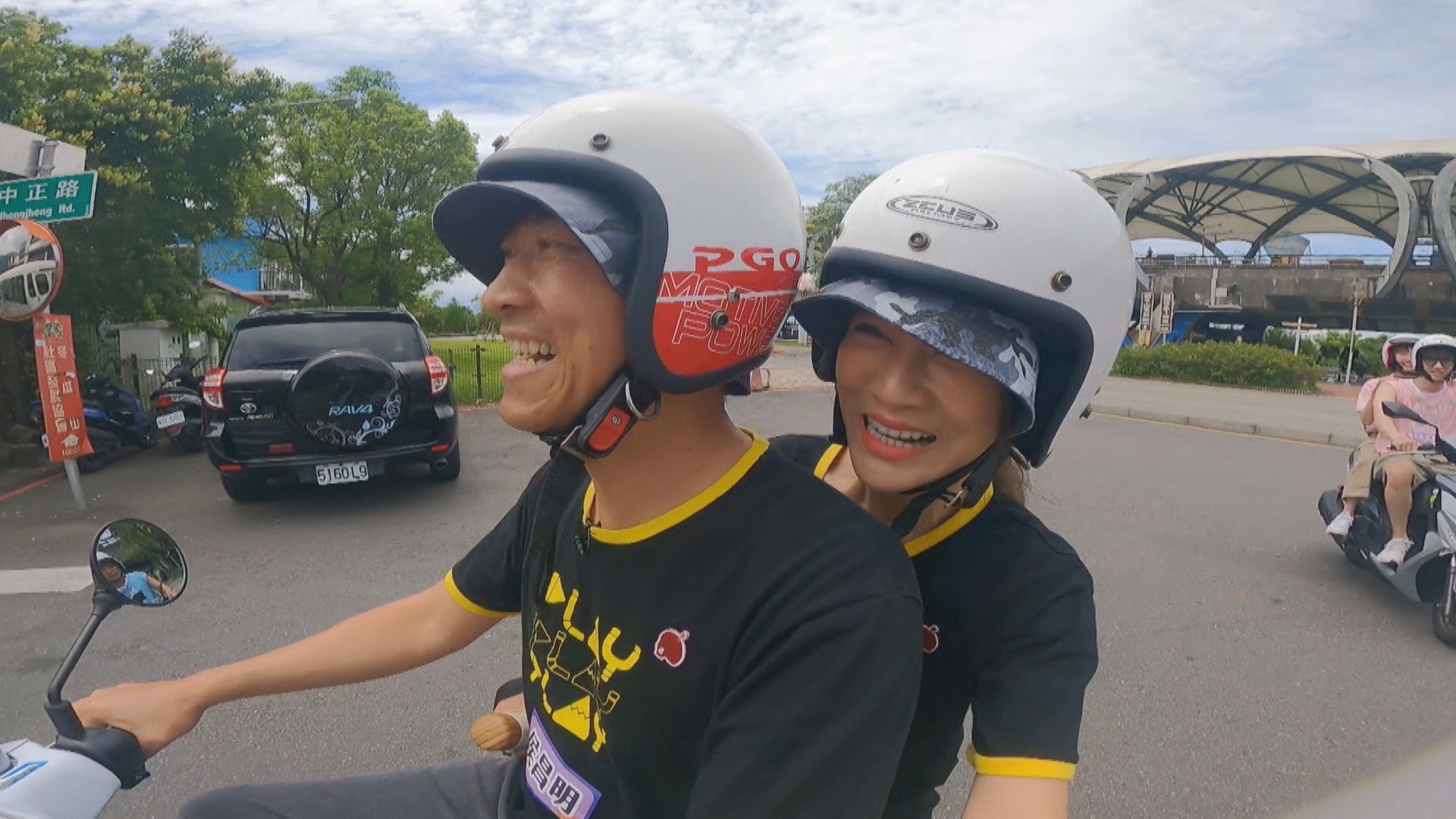 侯昌明、曾雅蘭出外景。（好看娛樂提供）