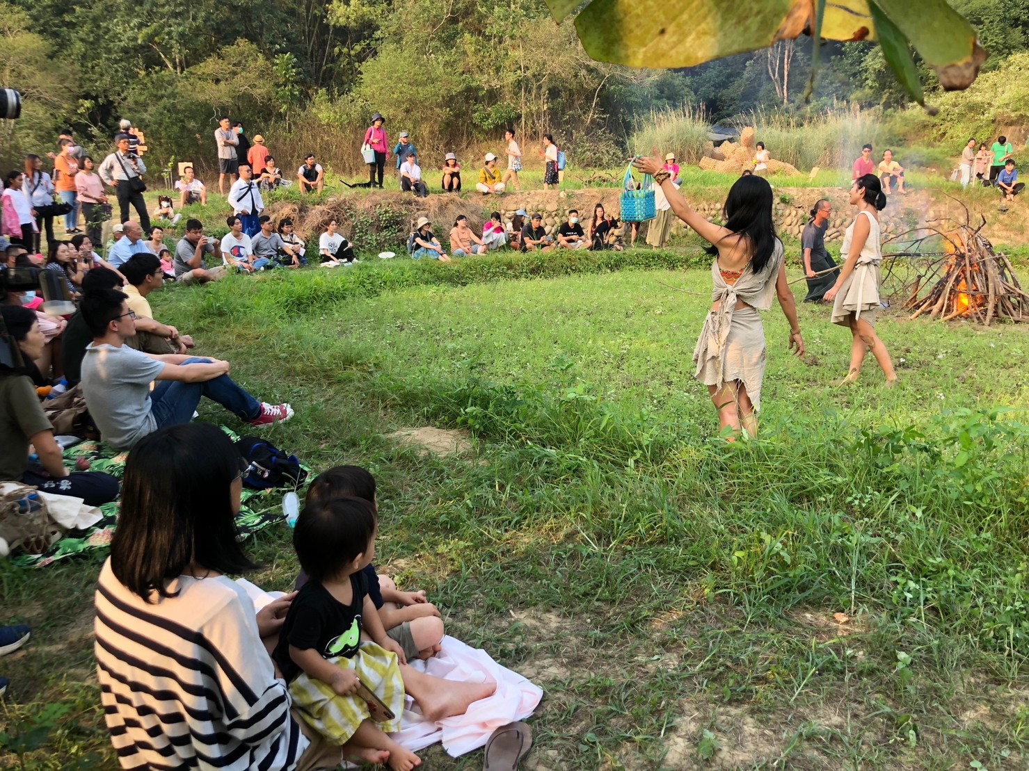 高雄果然紅工作室舉辦小地藝術日,讓更多民眾感受友善土地等永續概念。(信義房屋提供)