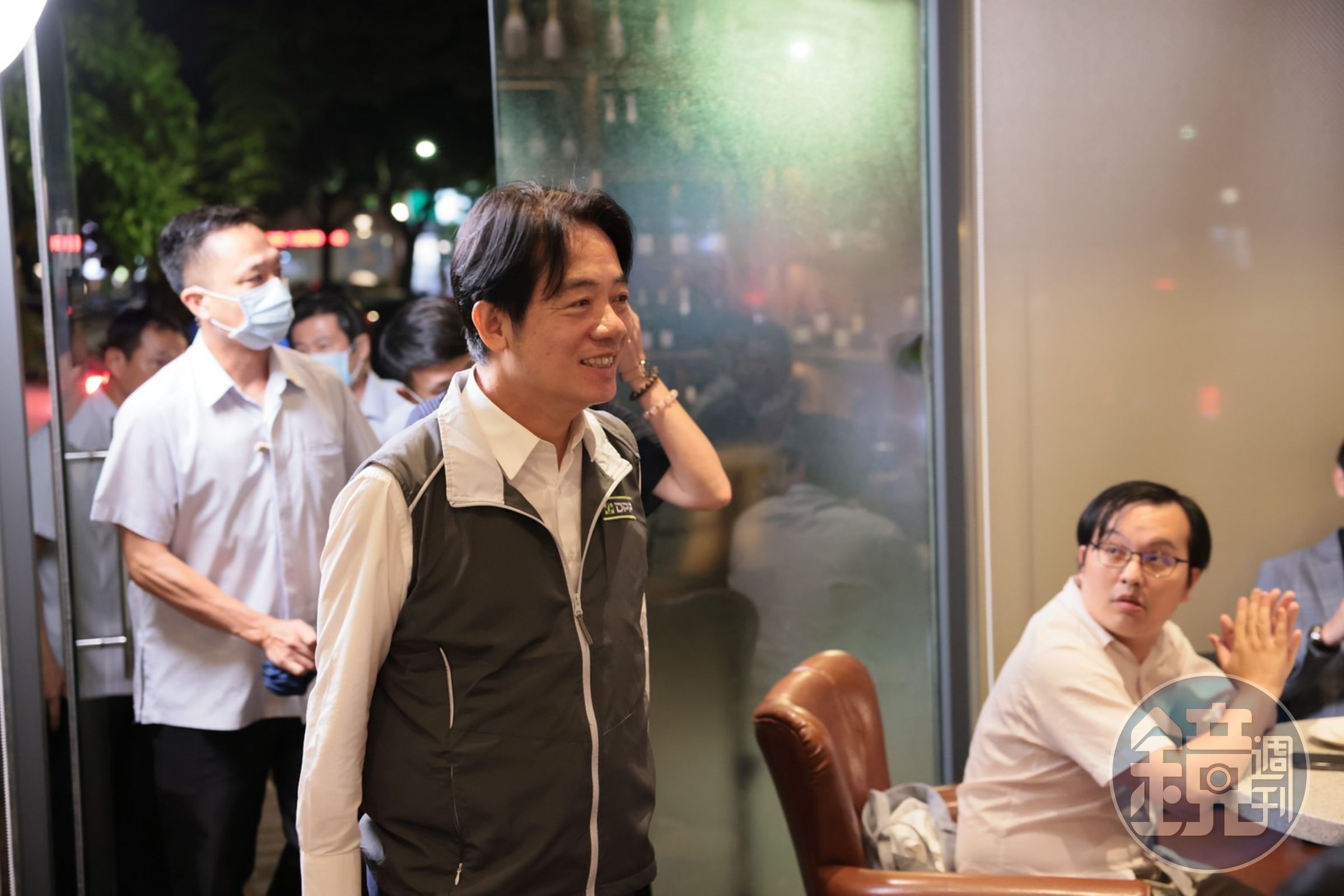 民進黨主席暨總統參選人賴清德昨(1日)晚出席「Under40青年座談會」。(賴清德競辦提供)