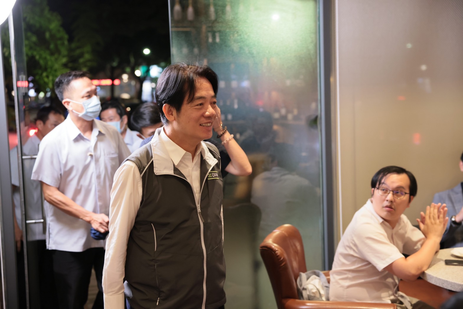 民進黨主席暨總統參選人賴清德昨（1日）晚出席「Under40青年座談會」。（賴清德競辦提供）