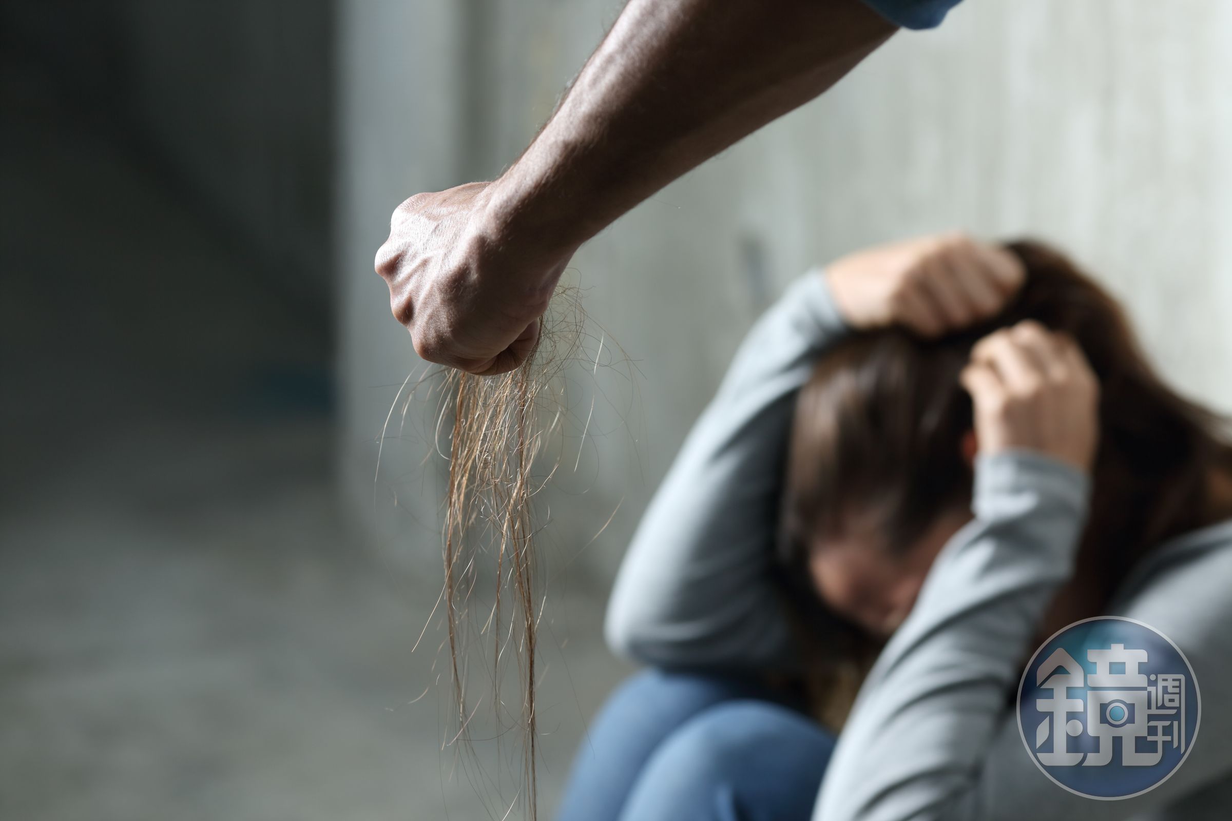 一名任姓男子對伴侶閨密A女心生愛慕,竟要求伴侶協助下藥意圖性侵A女,不從還虐待長達12小時。(東方IC)