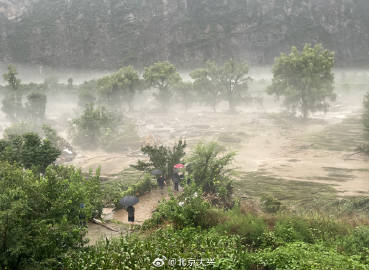 本次北京暴雨為140年來最強降雨。（翻攝自微博北京大興）