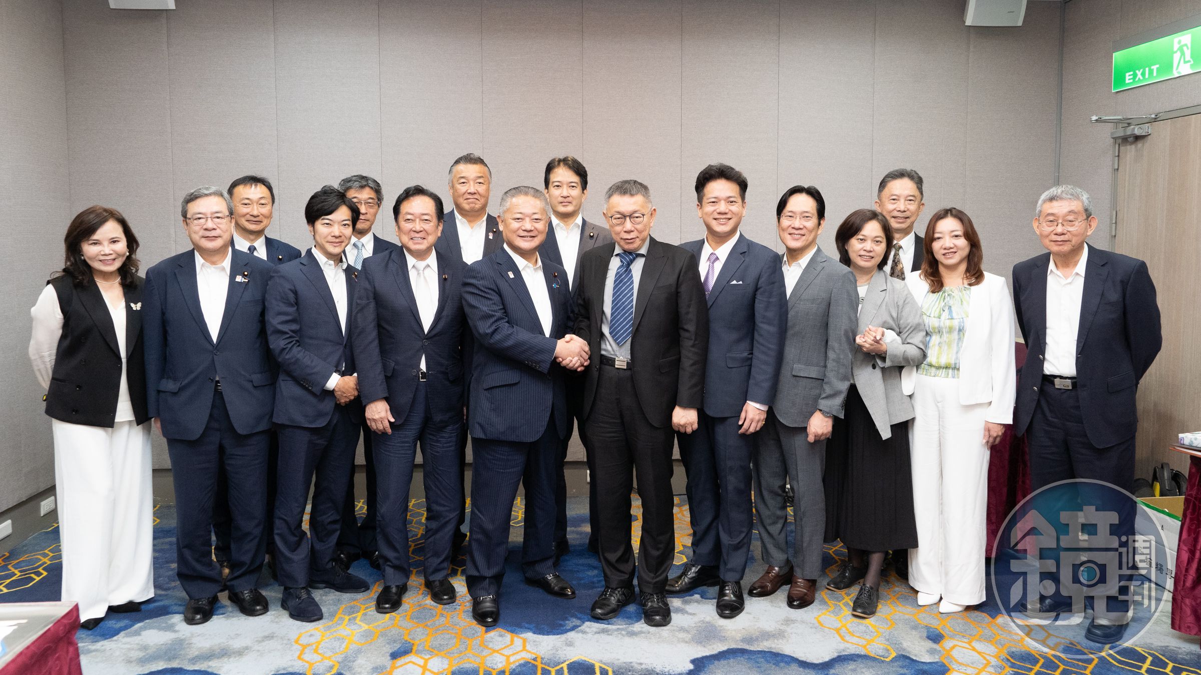 民眾黨總統參選人柯文哲率黨內要角與日本第二大在野黨「維新會」訪團會面。(民眾黨提供)