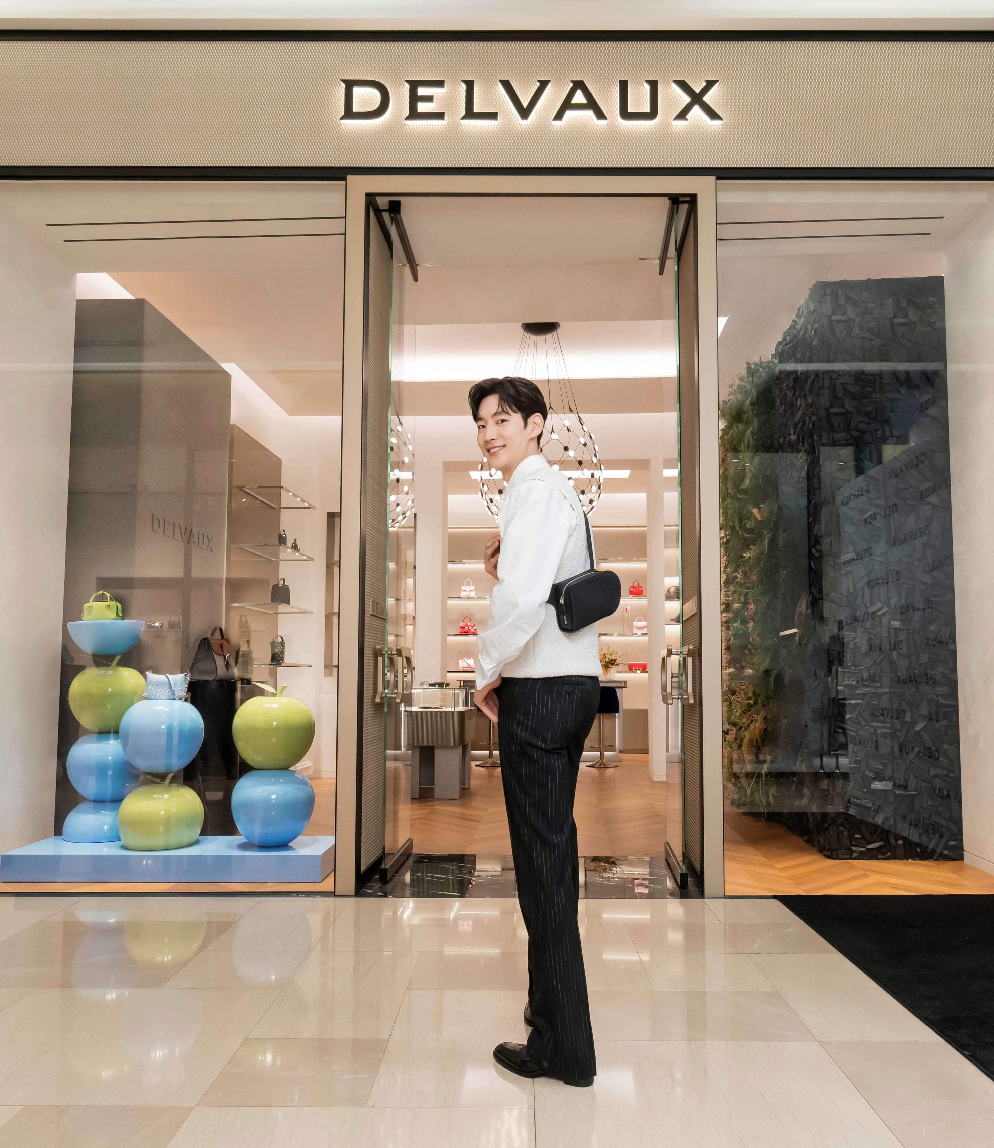 李帝勳來台為Delvaux台中大遠百專門店開幕剪綵。（Delvaux提供）