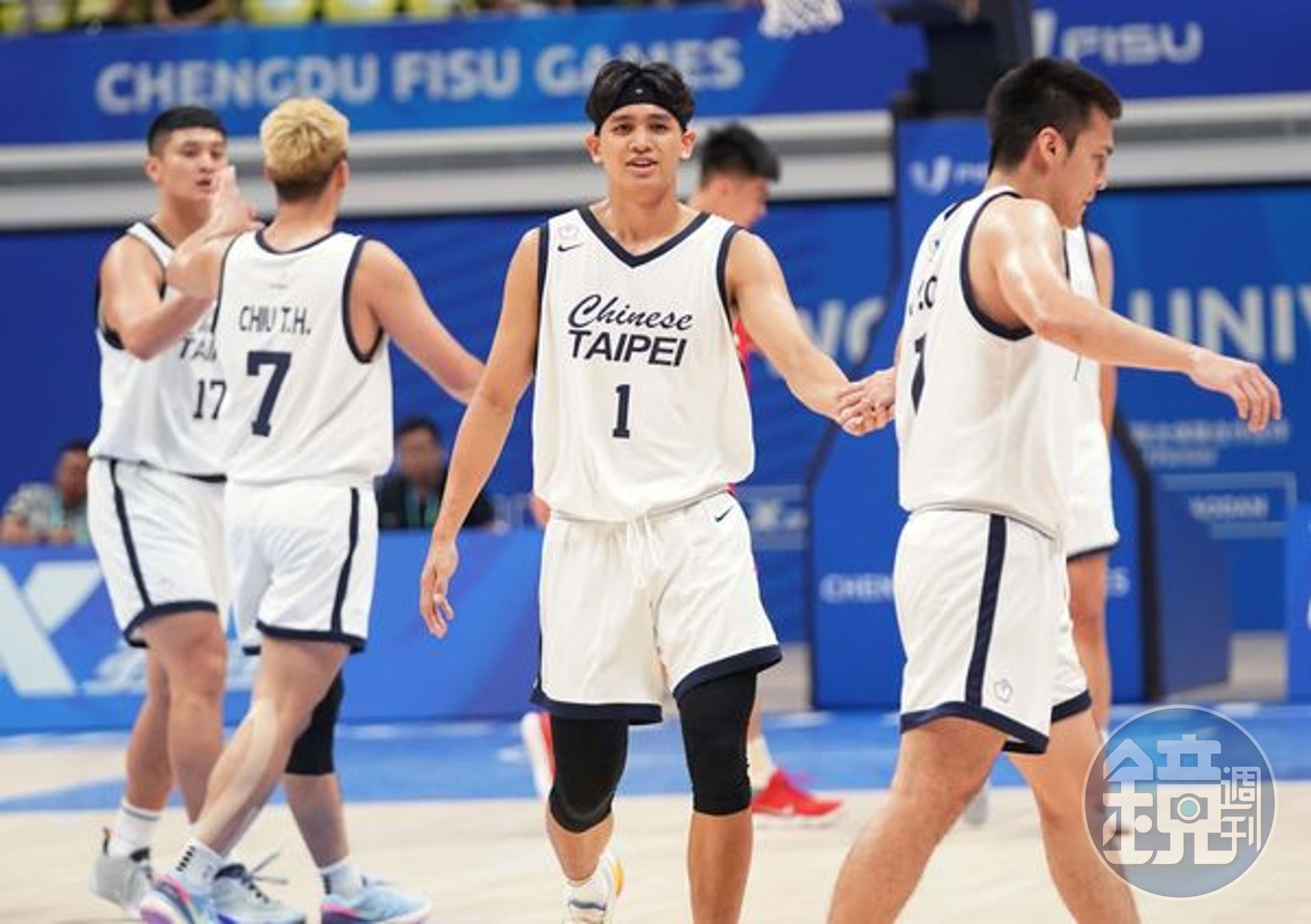 台灣男籃今以102：64大贏南非隊，確定進入9到12名排名賽。（大專體總提供）