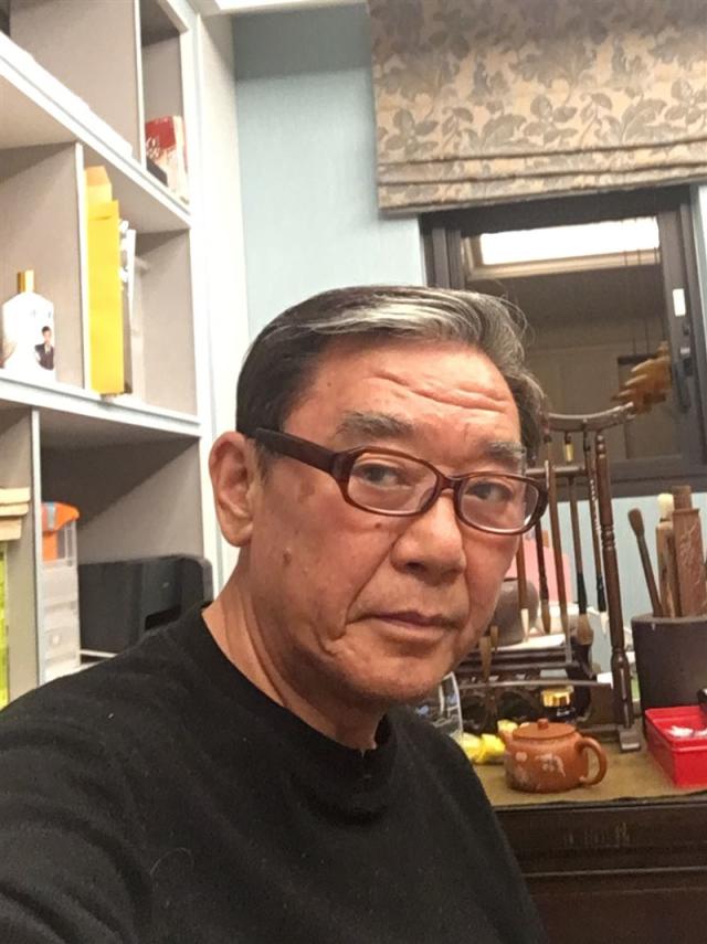 李立群住院期間用抖音和網友互動。（翻攝自李立群微博）