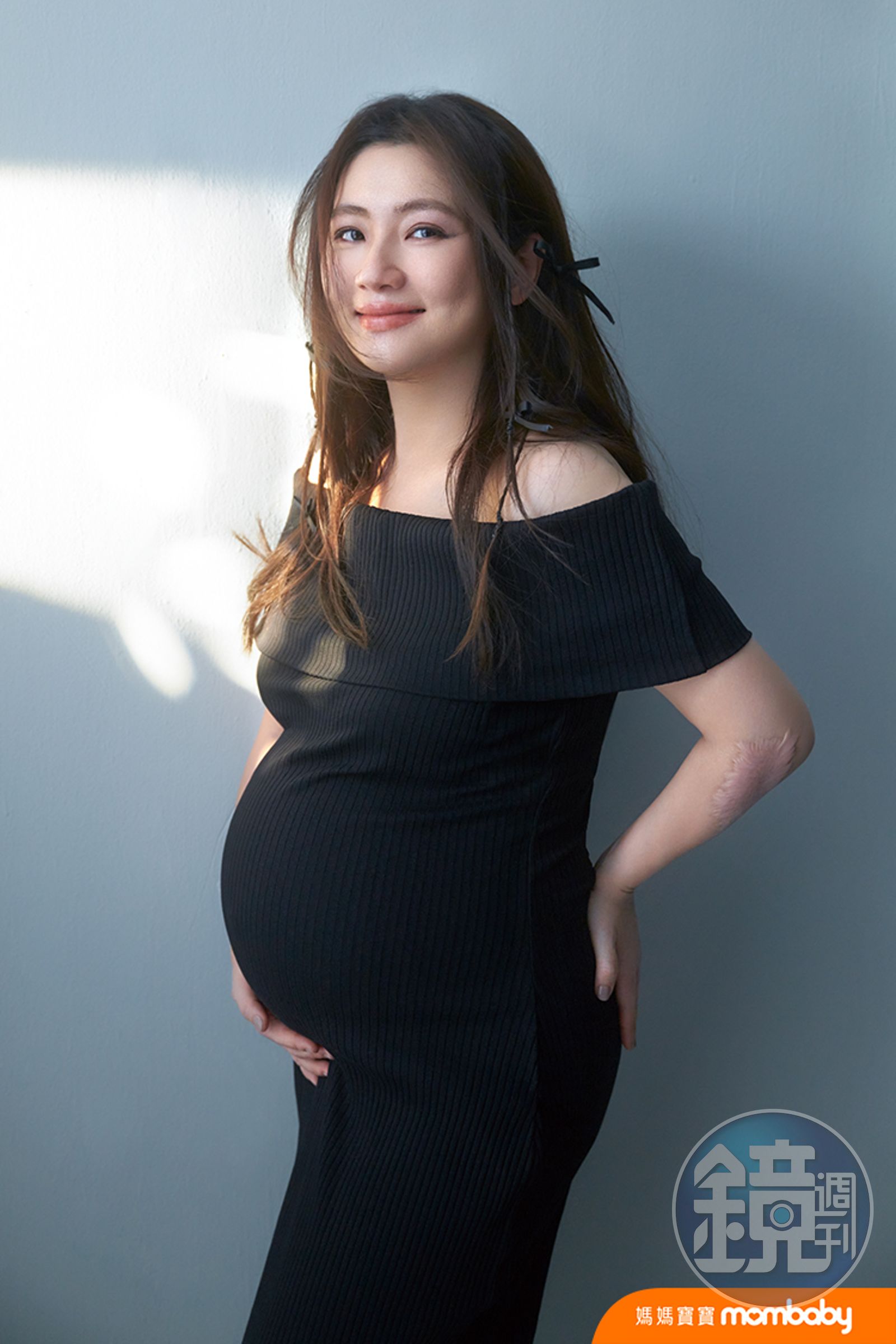 Selina挺大肚登封面吐孕期不適「誘發蕁麻疹、水腫成蓮藕腿」 - 鏡週刊Mirror Media