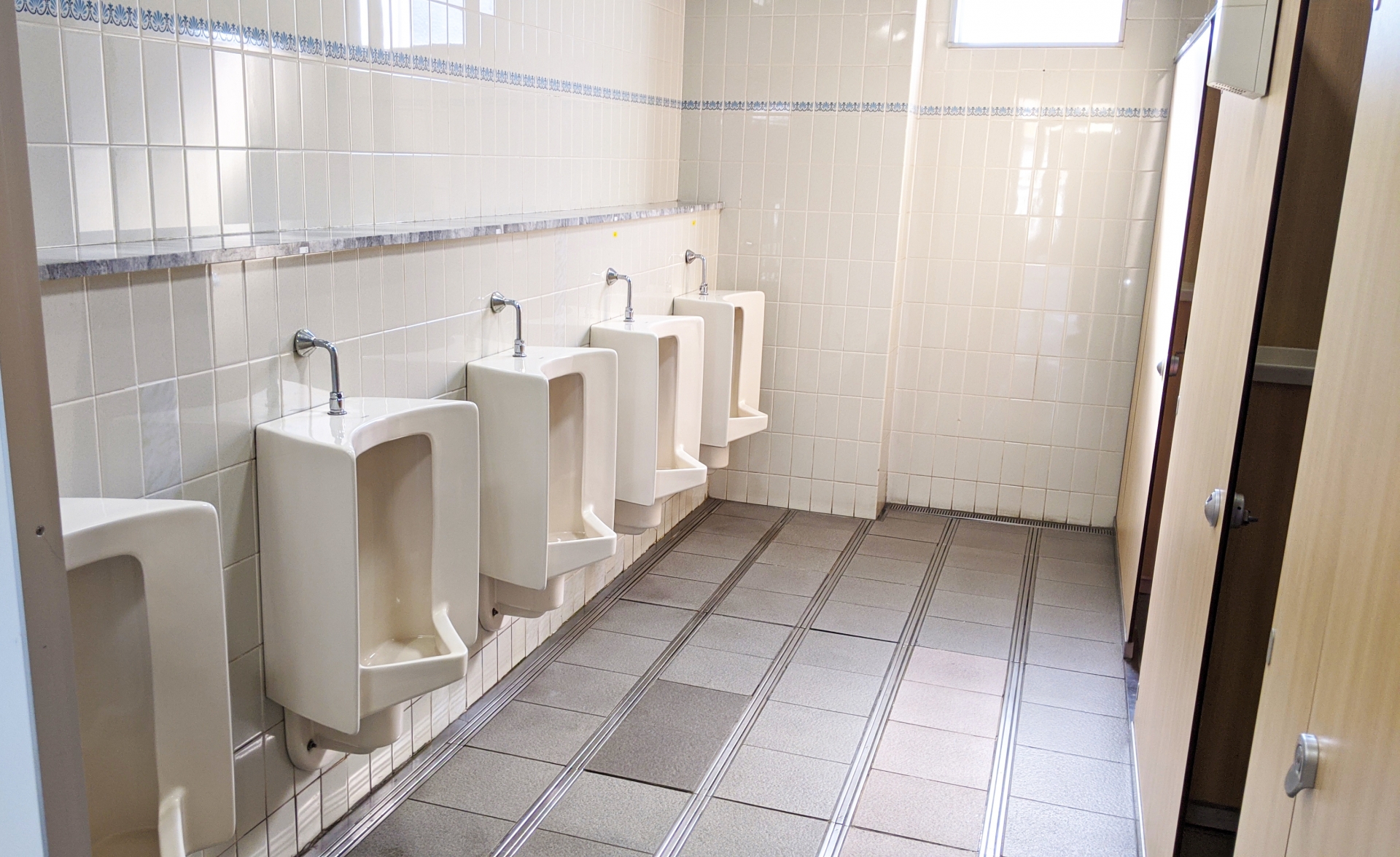 艾德文在上班時間上大號一事，和工程師起爭執，沒想到丟了工作。（示意圖，photo-ac）