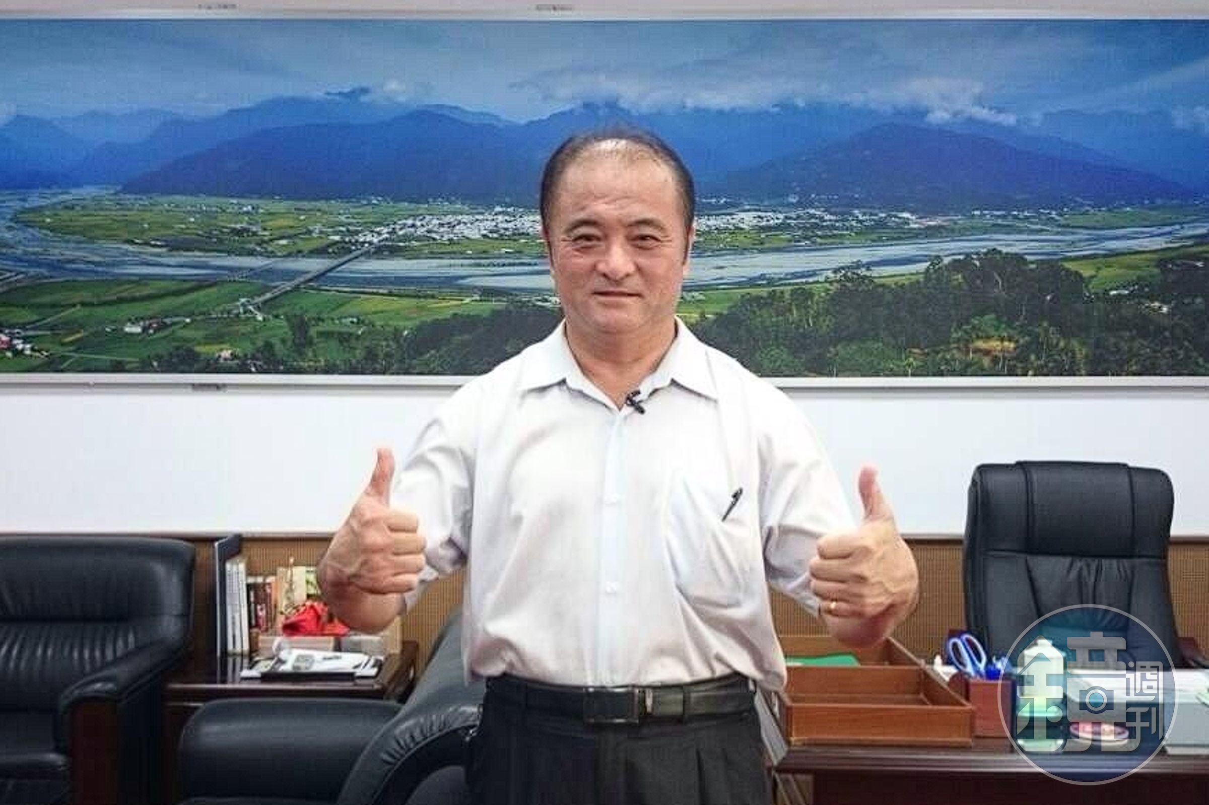 國民黨籍花蓮縣玉里鎮長龔文俊控涉嫌以分送豬肉的方式賄選,被判當選無效並在一審被判處5年有期徒刑。(翻攝自龔文俊臉書)
